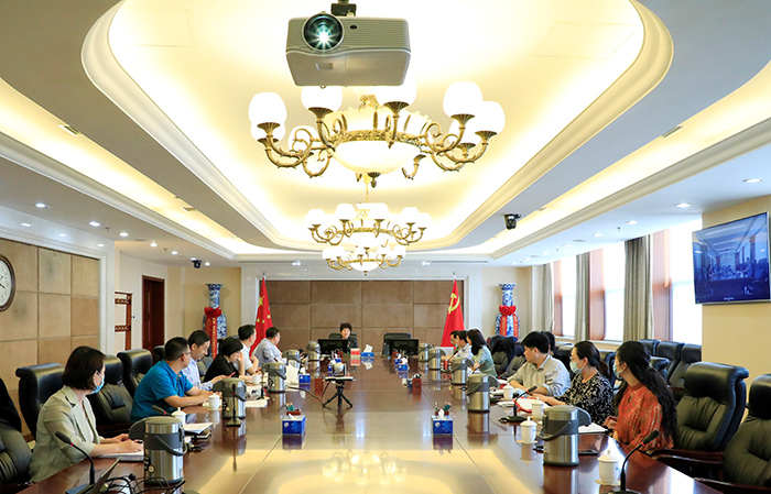 c9bdf02de8e24da38adb530bb1eb7221.jpg c9bdf02de8e24da38adb530bb1eb7221.jpg