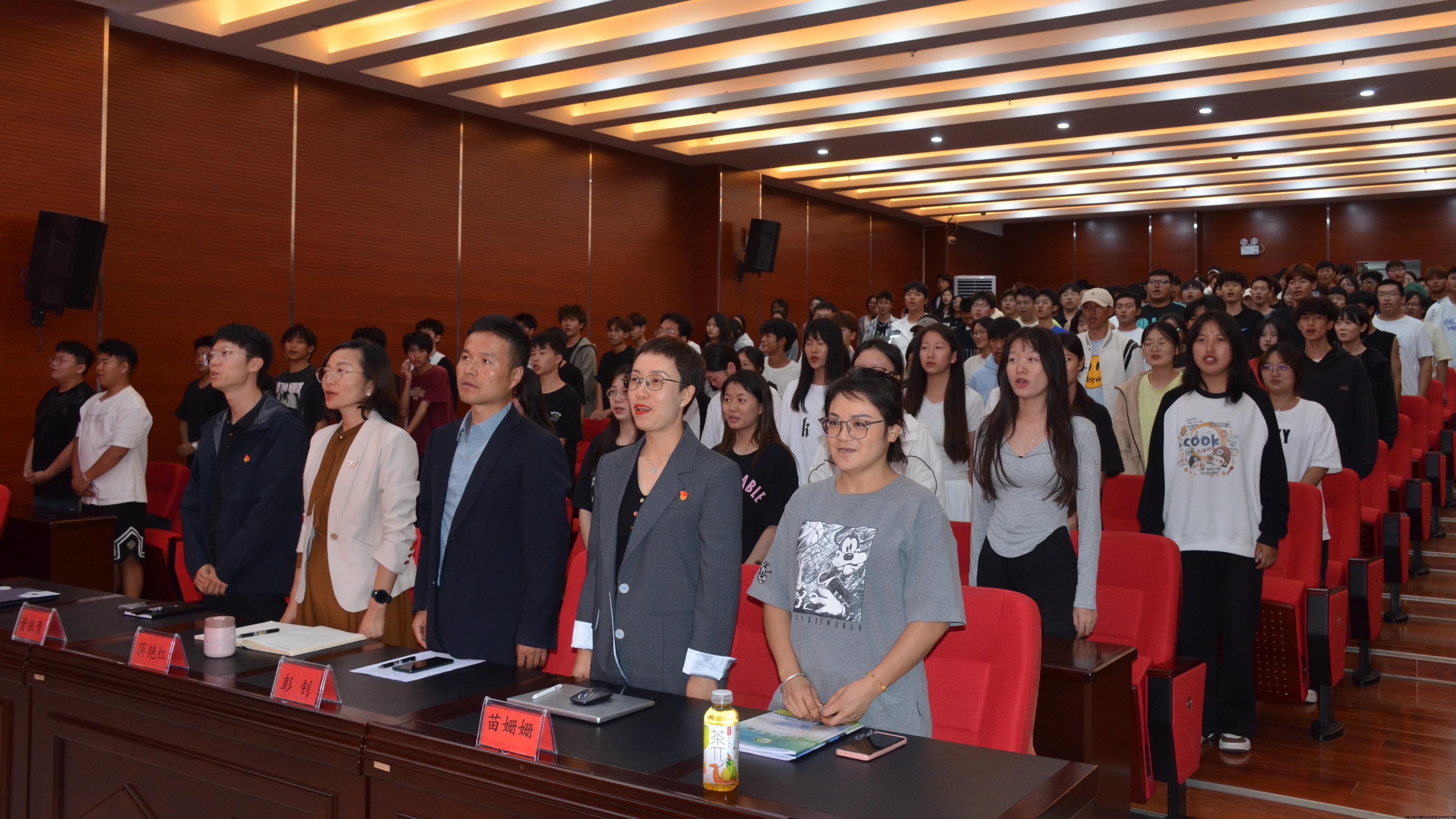 7db9cc9a240f2193d82b5c799c6cc0c.jpg 7db9cc9a240f2193d82b5c799c6cc0c.jpg