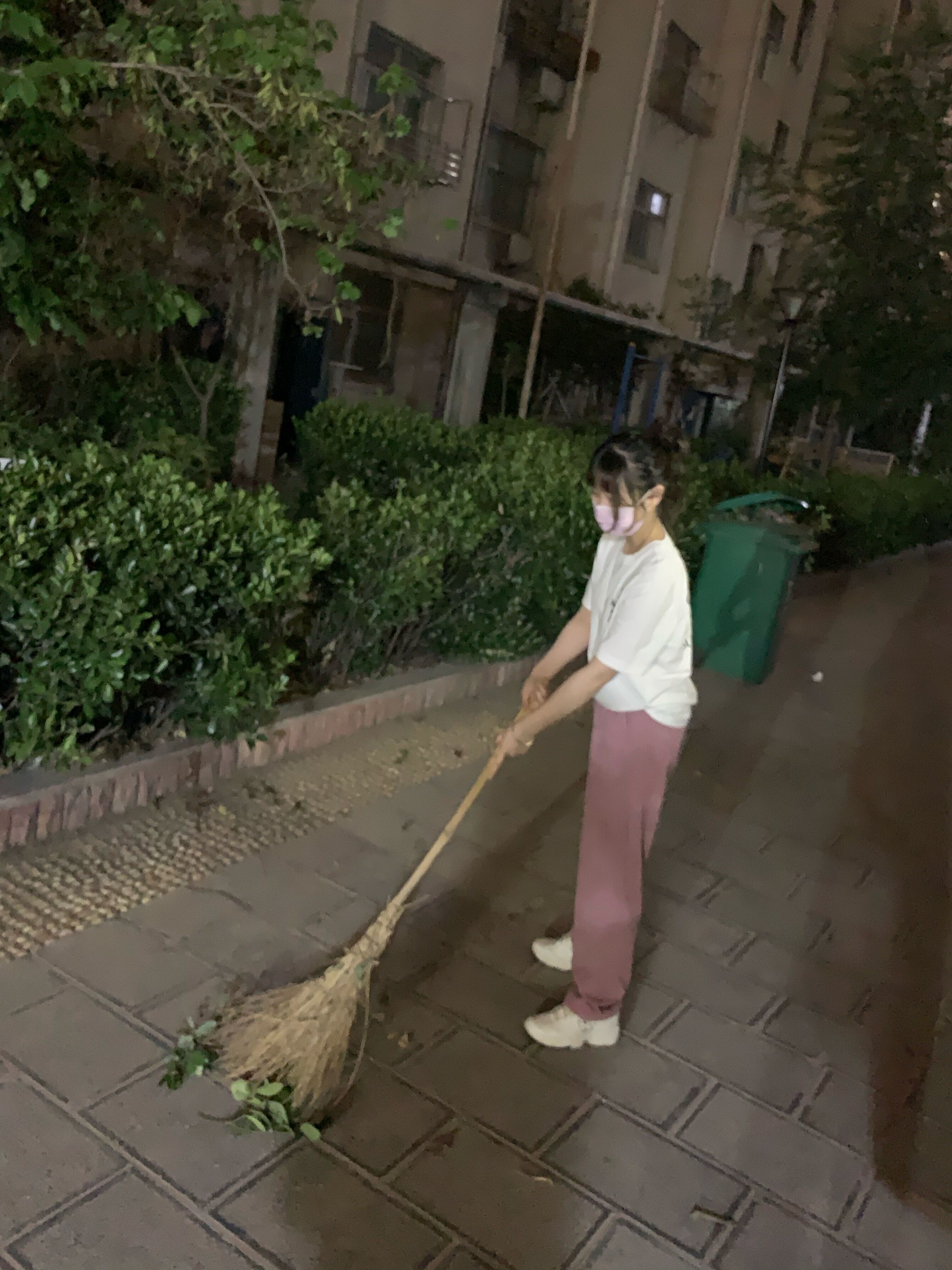 曼曼.jpg 曼曼.jpg