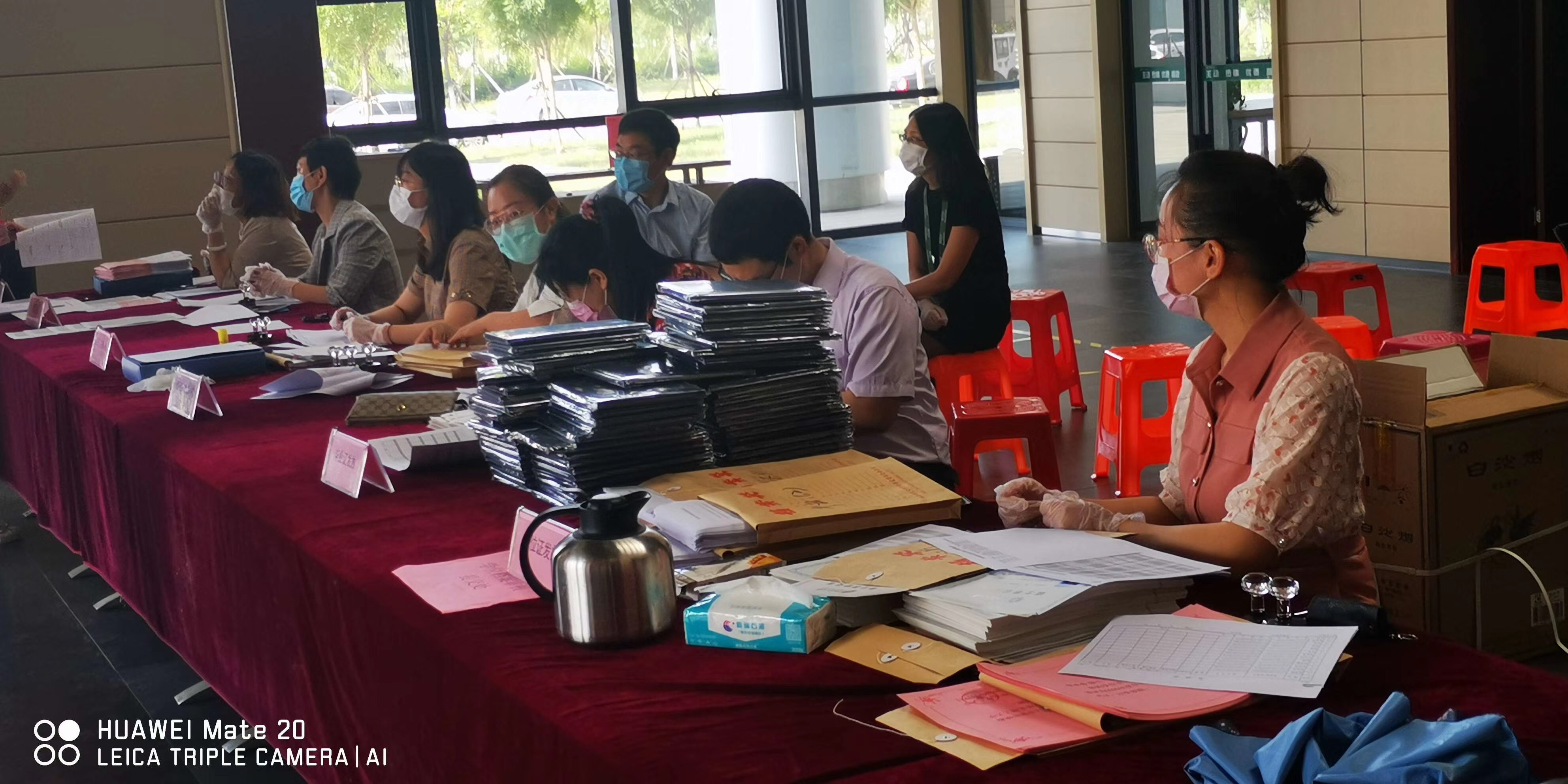 图7  疫情阻挡不了井然有序的离校程序.jpg 图7  疫情阻挡不了井然有序的离校程序.jpg