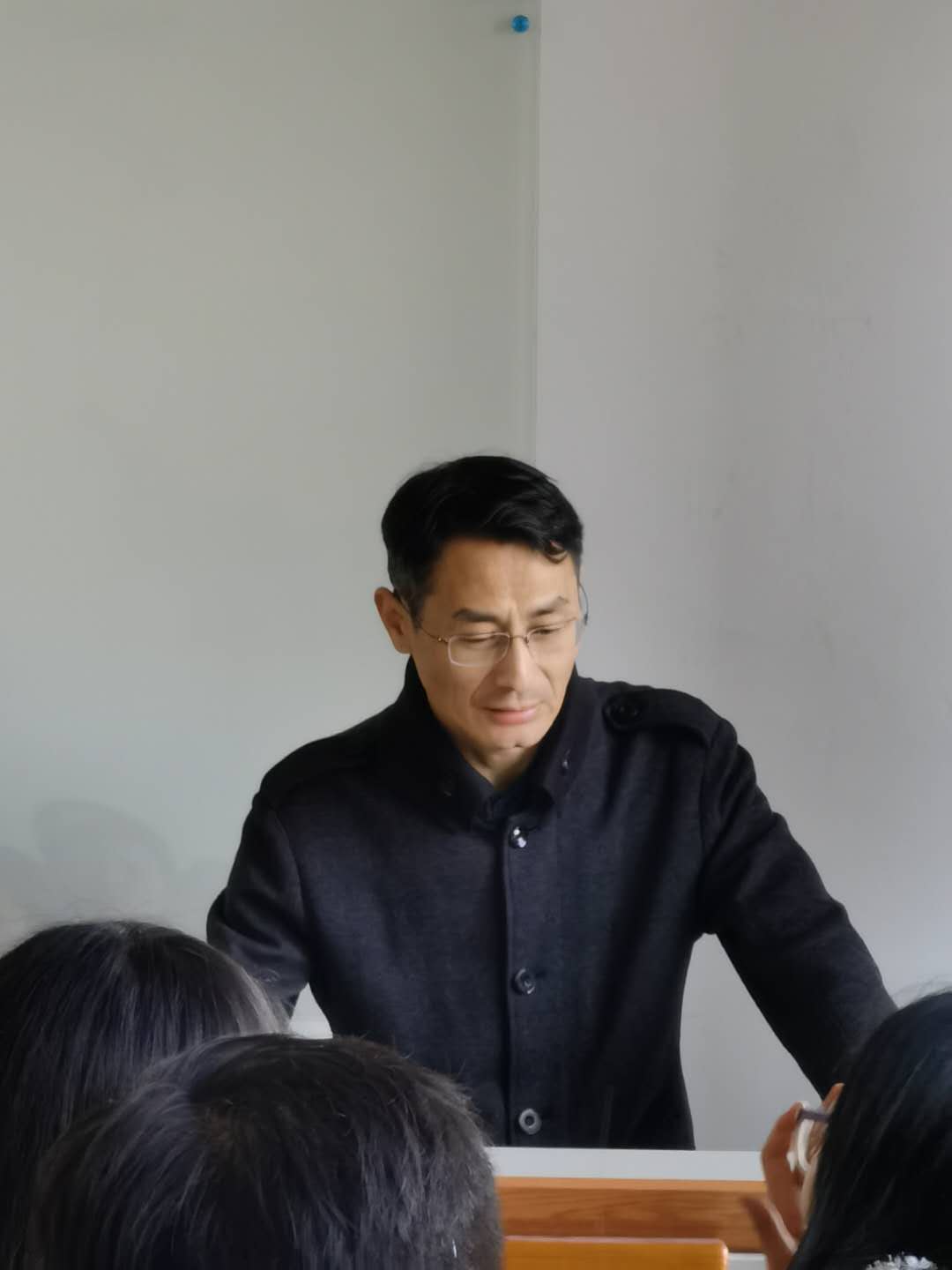 鲁敏副书记教学.png