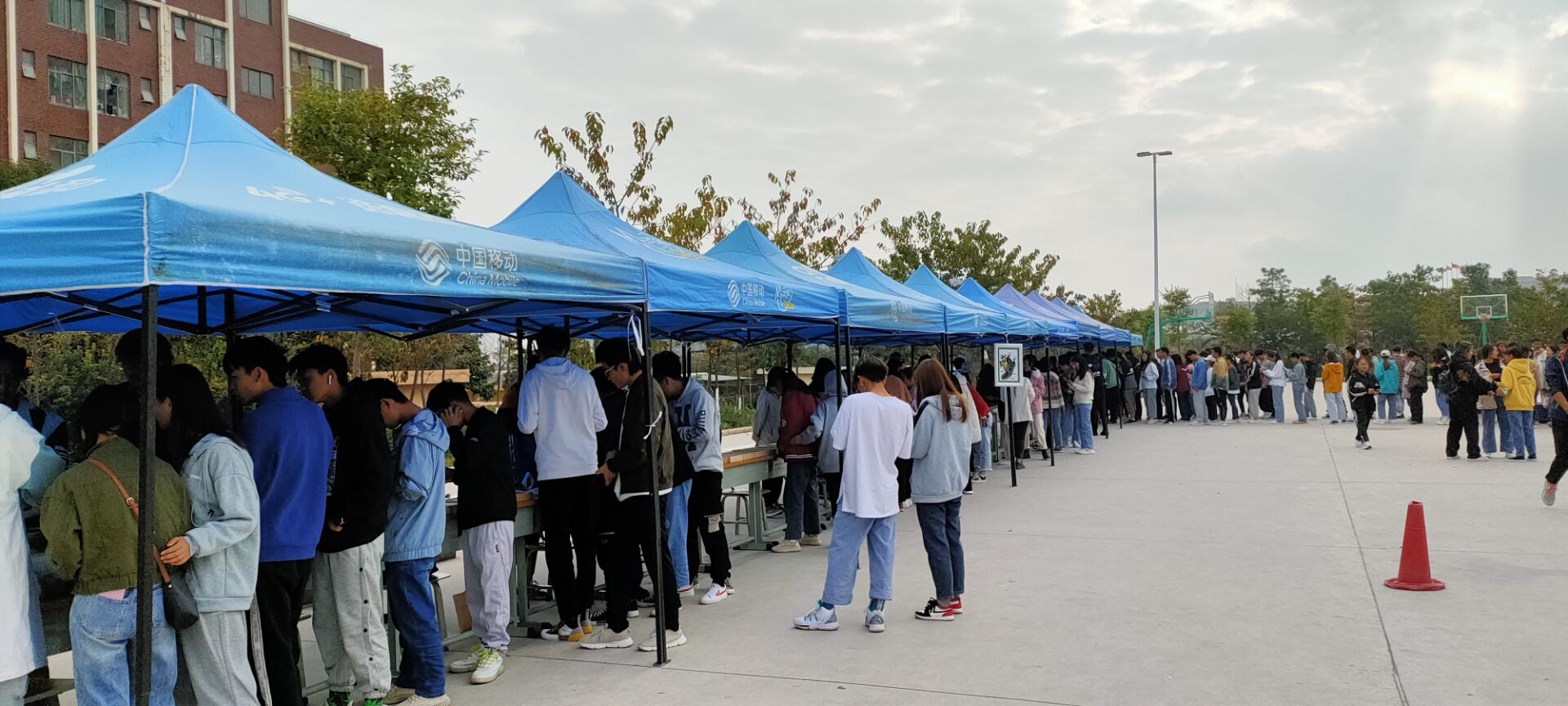 活动现场1.jpg 活动现场1.jpg