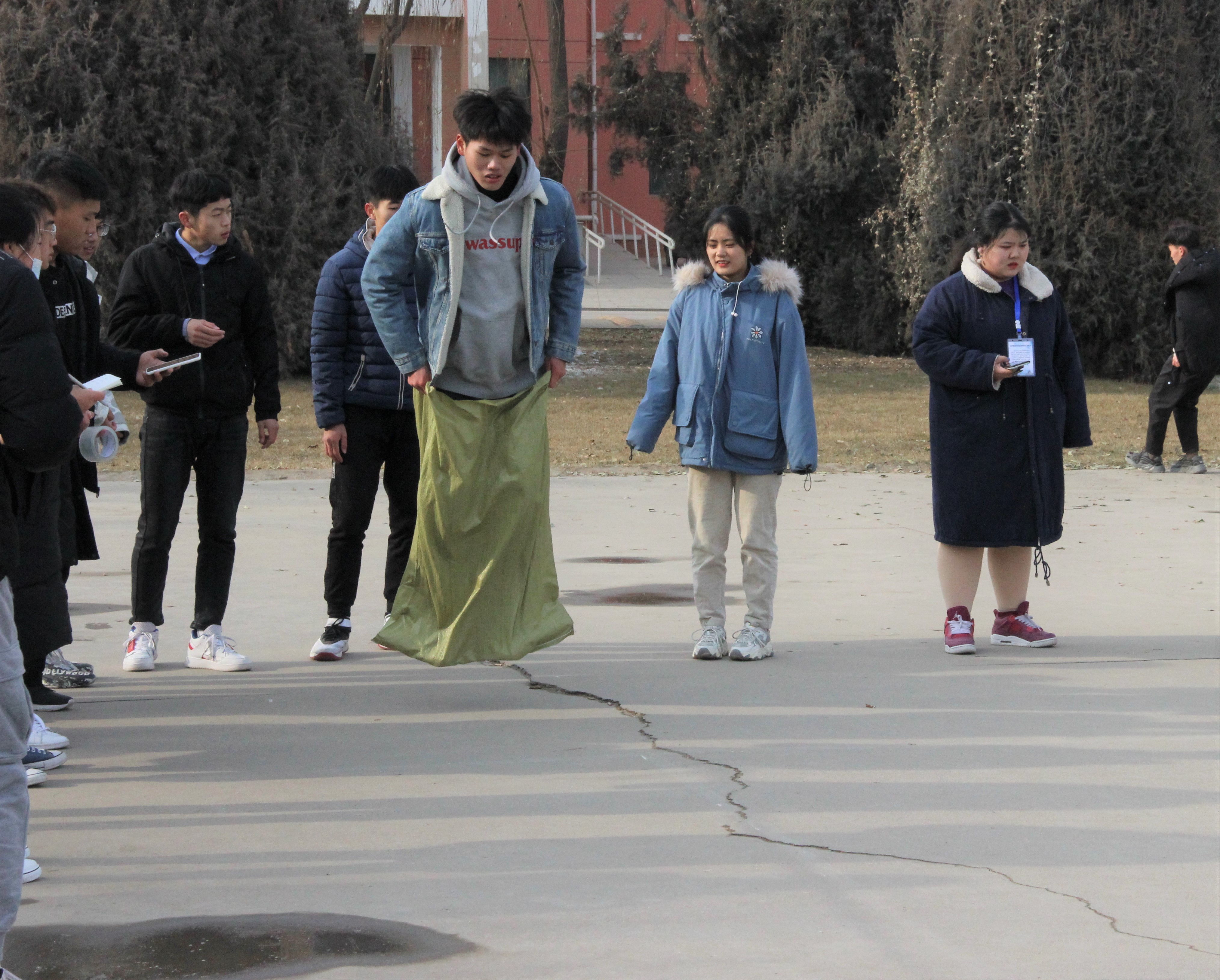 袋鼠跳1.jpg 袋鼠跳1.jpg