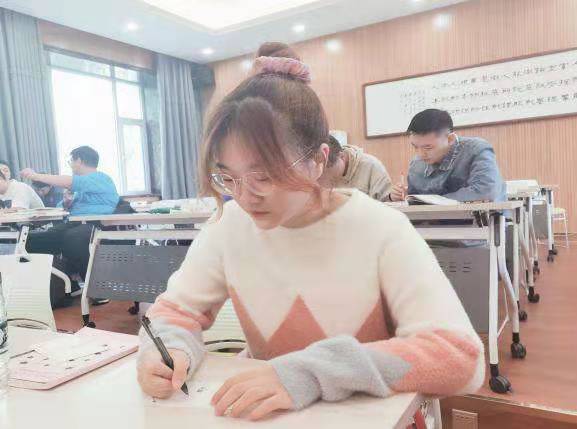 微信图片_202103071545057.jpg 微信图片_202103071545057.jpg