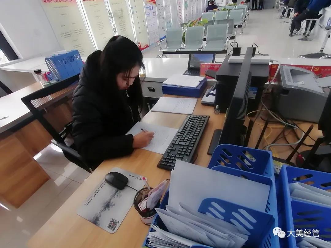 活动照片3.jpg 活动照片3.jpg