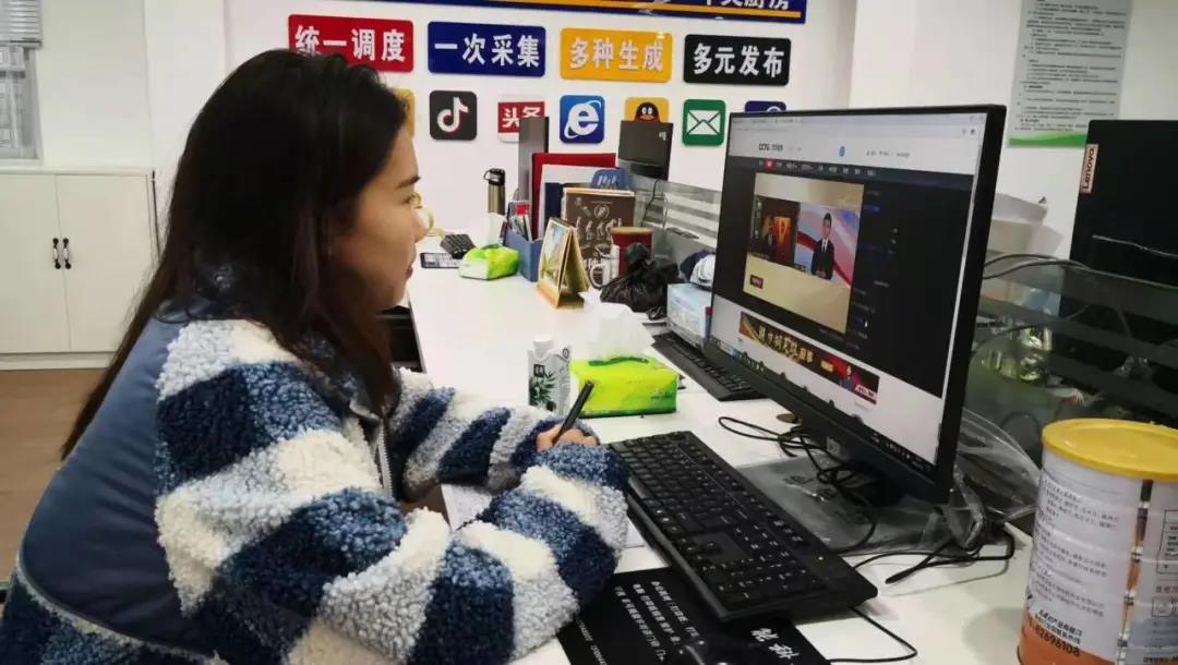 学生党员 广电171班 林桓羽.jpg 学生党员 广电171班 林桓羽.jpg