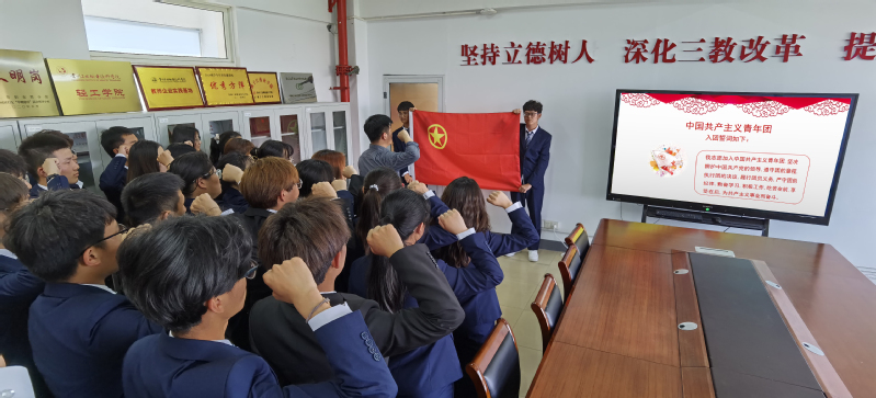 下.jpg 下.jpg