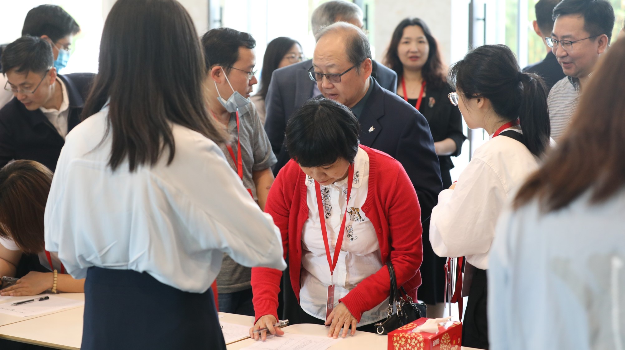9-会议签到.JPG