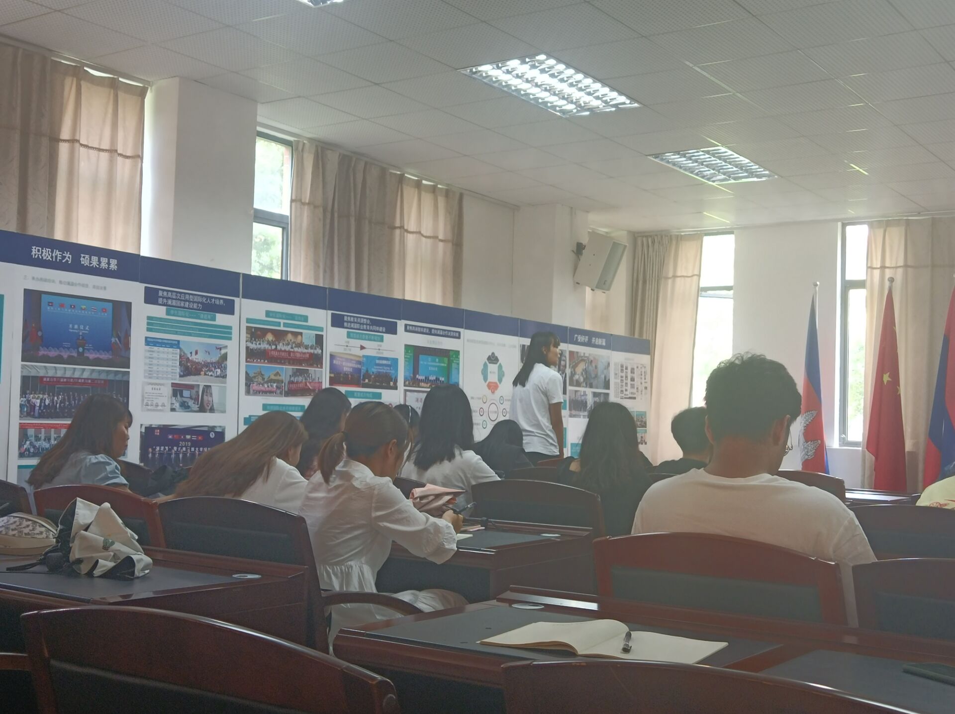 B0D326AC0E63129ECAF65CB3C9E5D3F3