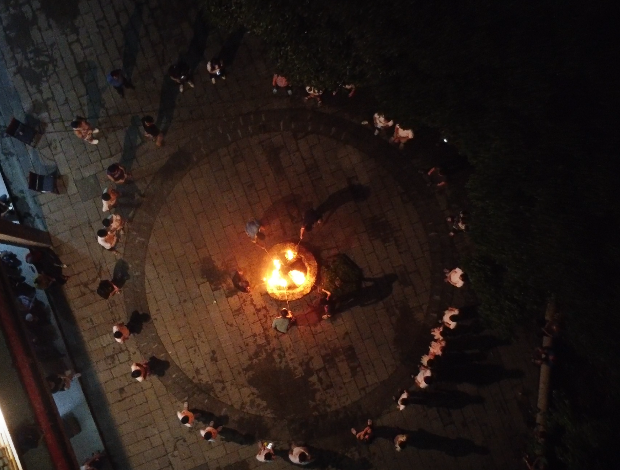 屏幕截图 2021-07-16 235552.png 屏幕截图 2021-07-16 235552.png