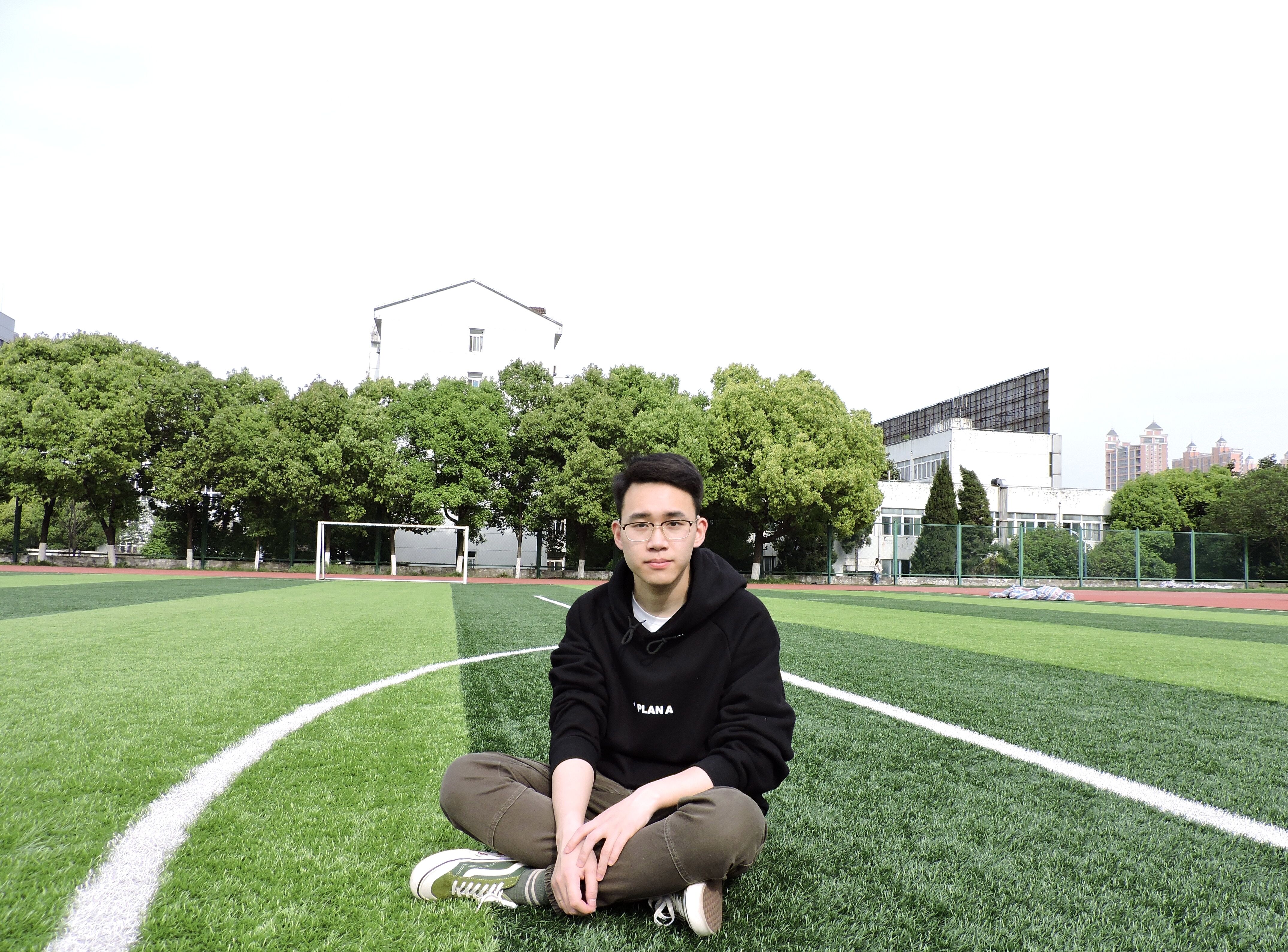 汪刚.jpg 汪刚.jpg