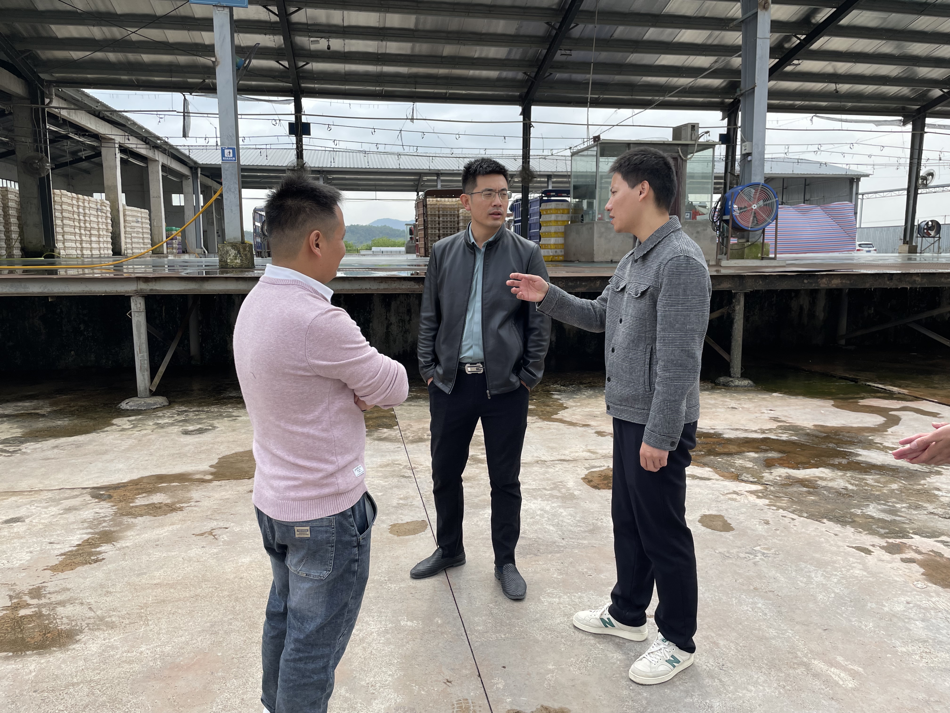 江西栖岭农牧有限公司走访3.jpg 江西栖岭农牧有限公司走访3.jpg