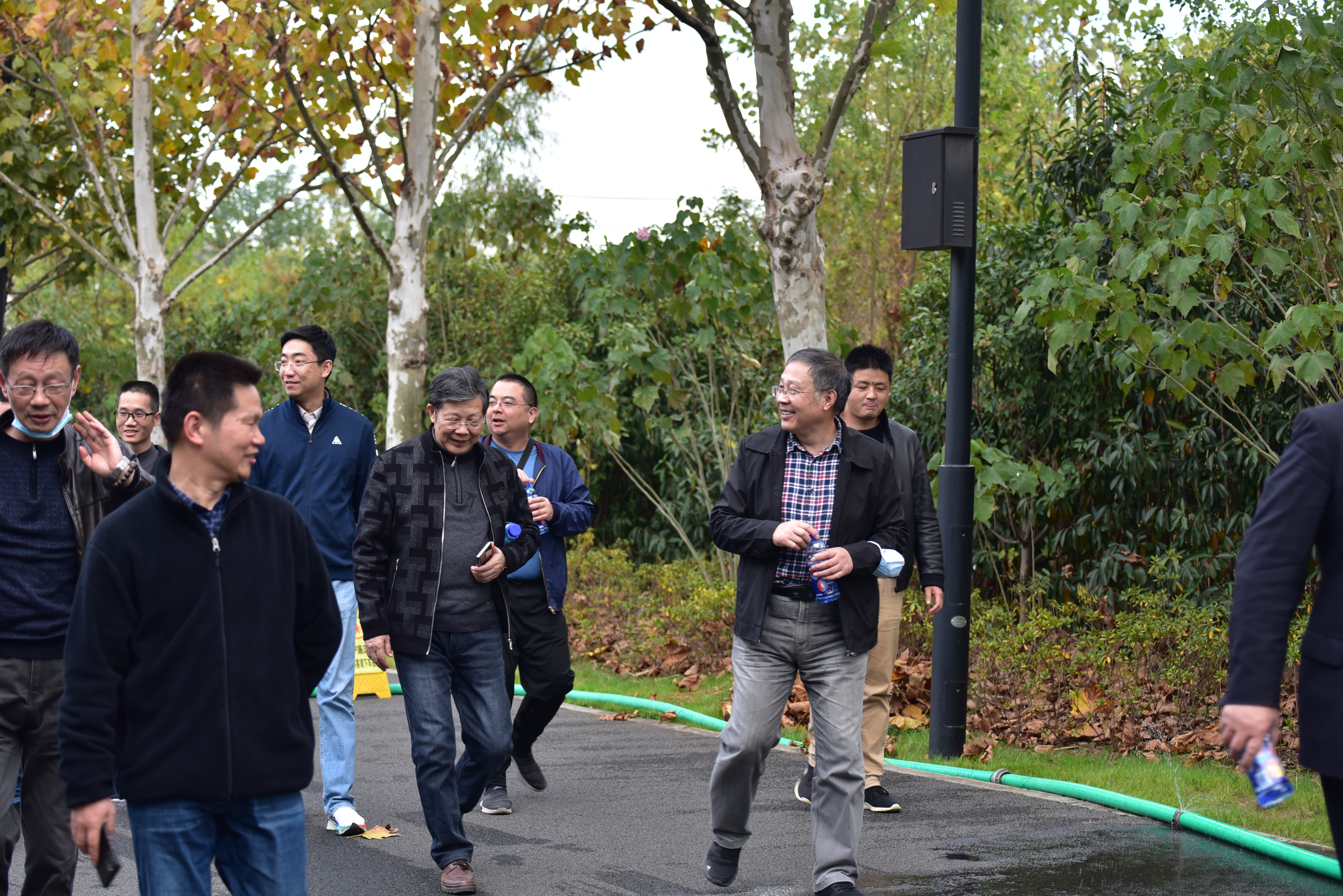 DSC_0052.JPG DSC_0052.JPG