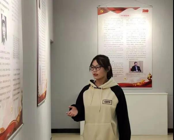 活动照片3.png