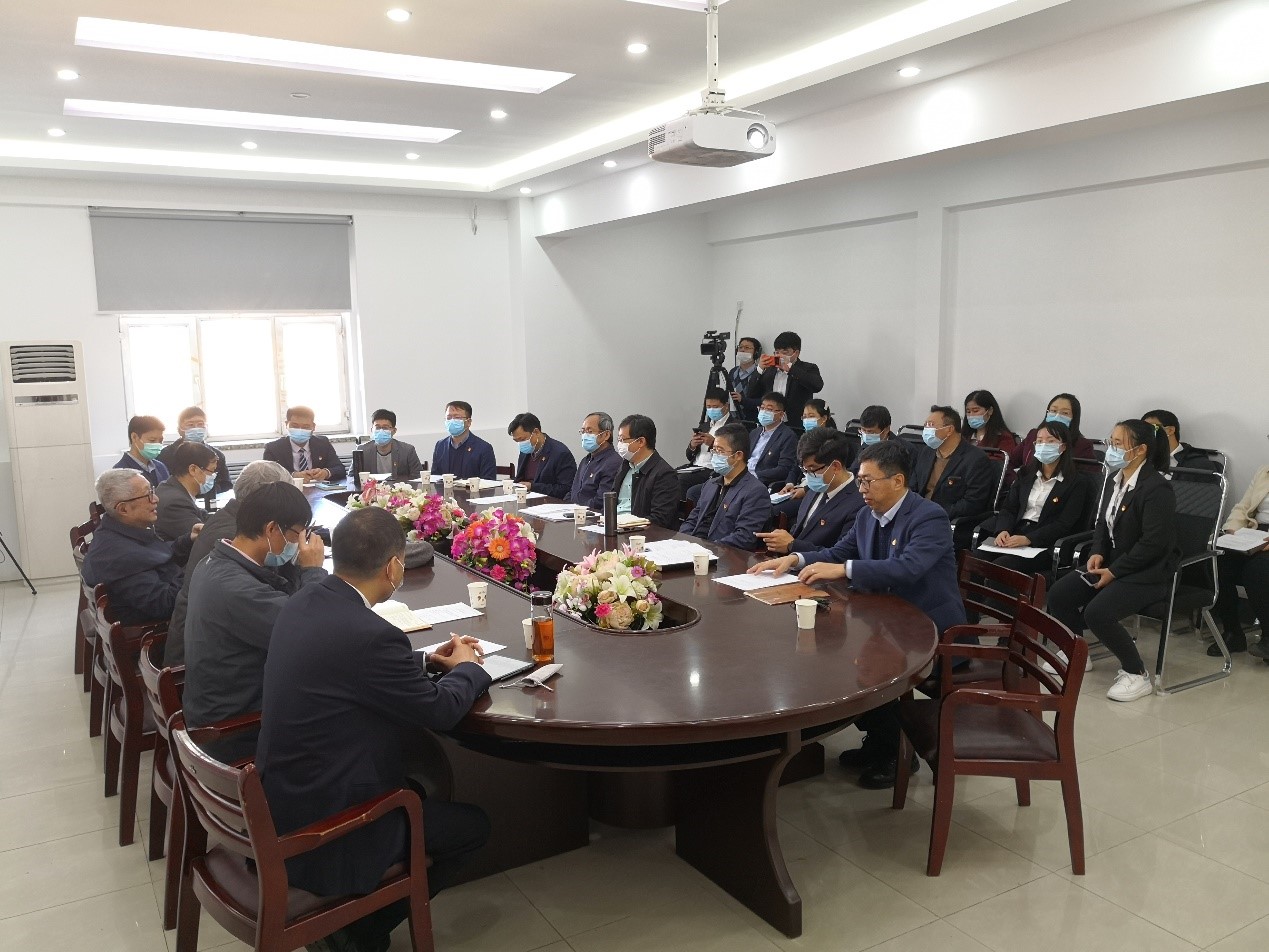 揭牌主题党日.jpg 揭牌主题党日.jpg