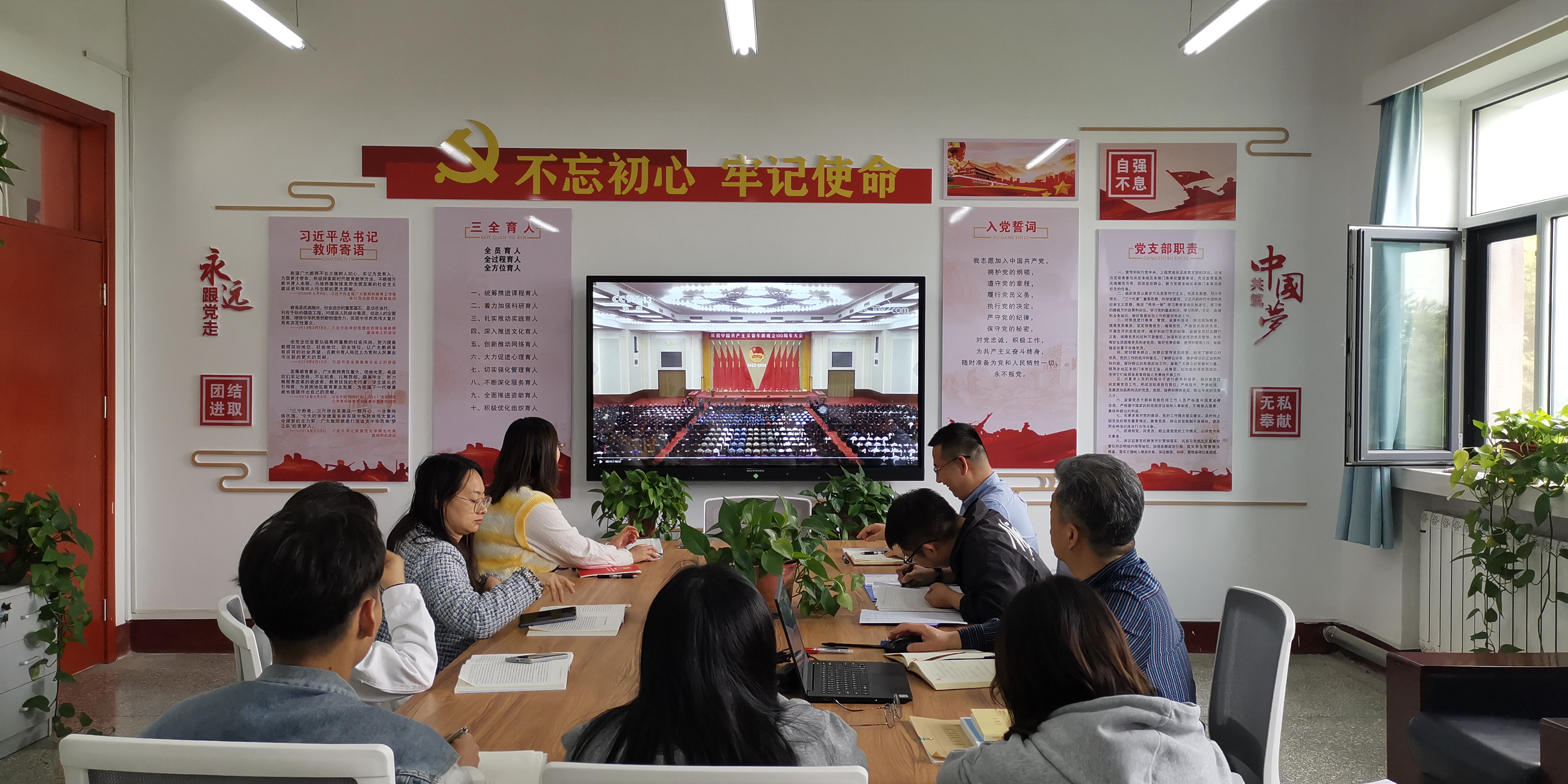 IMG_20220512_162521_BURST002.jpg IMG_20220512_162521_BURST002.jpg