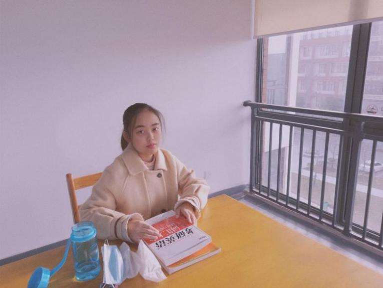 肖蝶,工商管理1802班,考上湖北大学研究生.png 肖蝶,工商管理1802班,考上湖北大学研究生.png