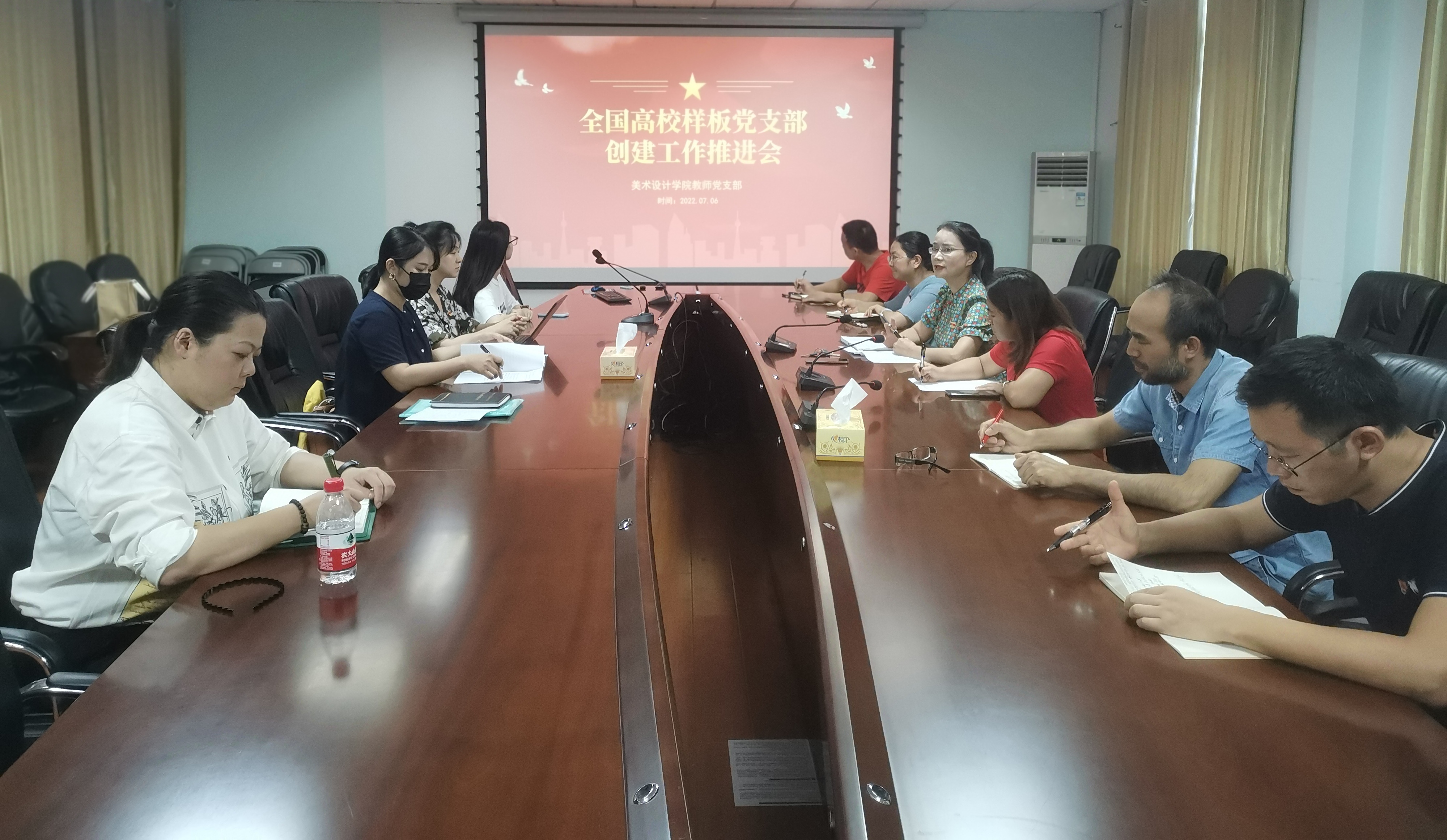 33bde9495469ff336ae9b49296be569.jpg 33bde9495469ff336ae9b49296be569.jpg