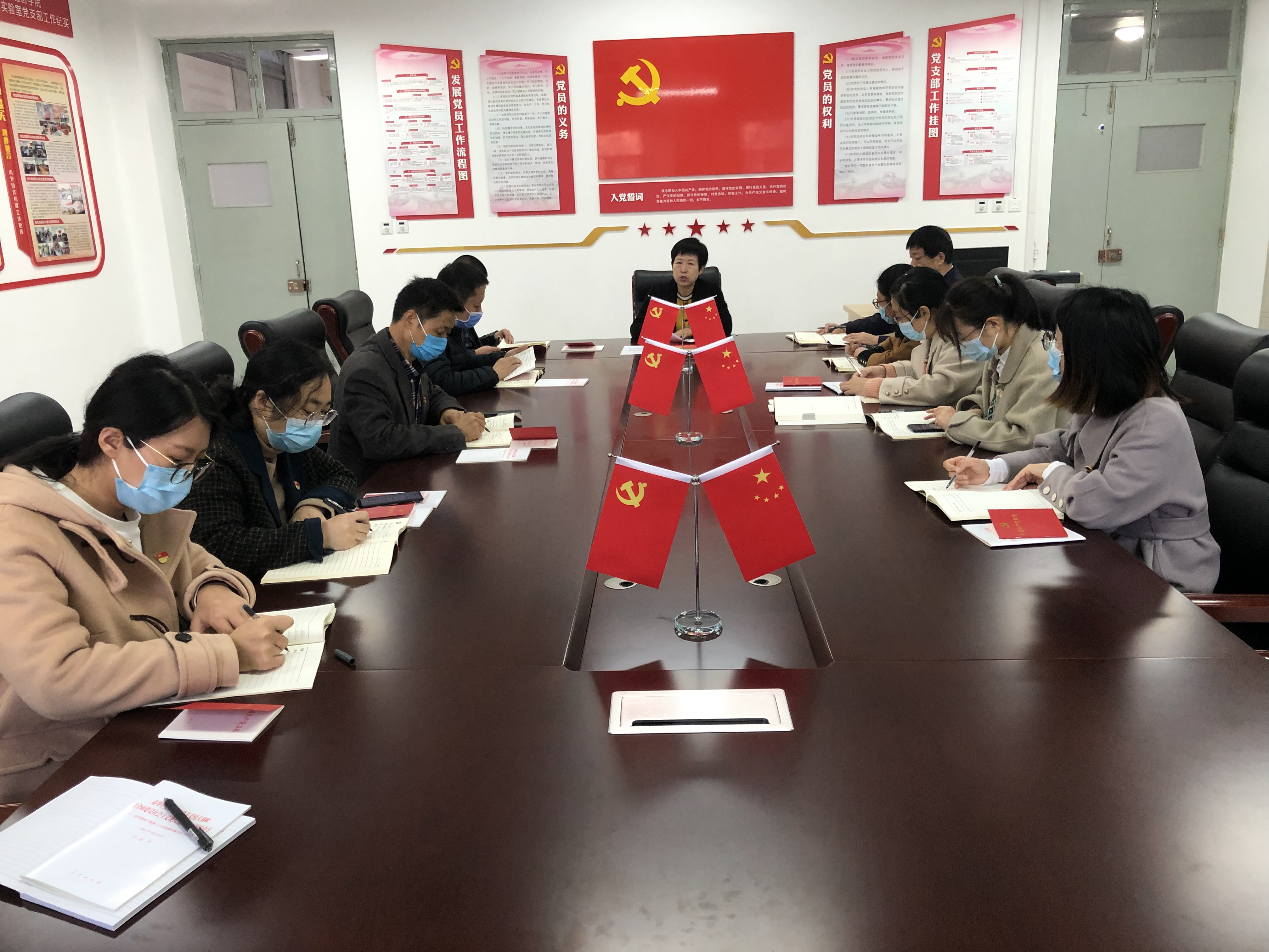 2fcae3dc82badce7f0be898f8f81b8f.jpg 2fcae3dc82badce7f0be898f8f81b8f.jpg