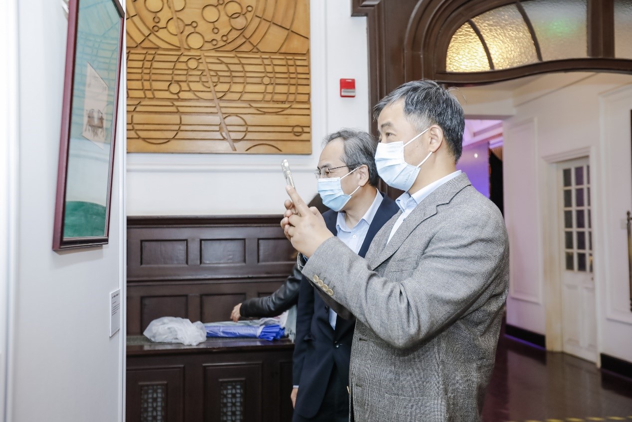 1669859153178061209.jpg 1669859153178061209.jpg