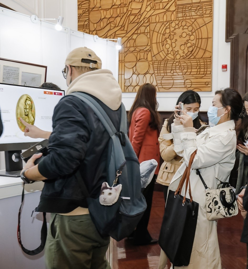 1669859186100077996.jpg 1669859186100077996.jpg