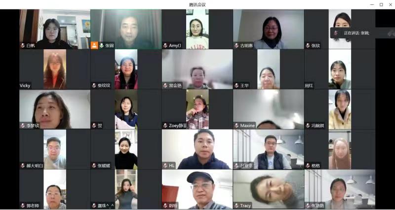 全家福.jpg 全家福.jpg