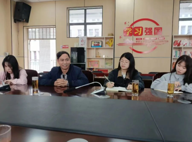 队长介绍情况.png 队长介绍情况.png