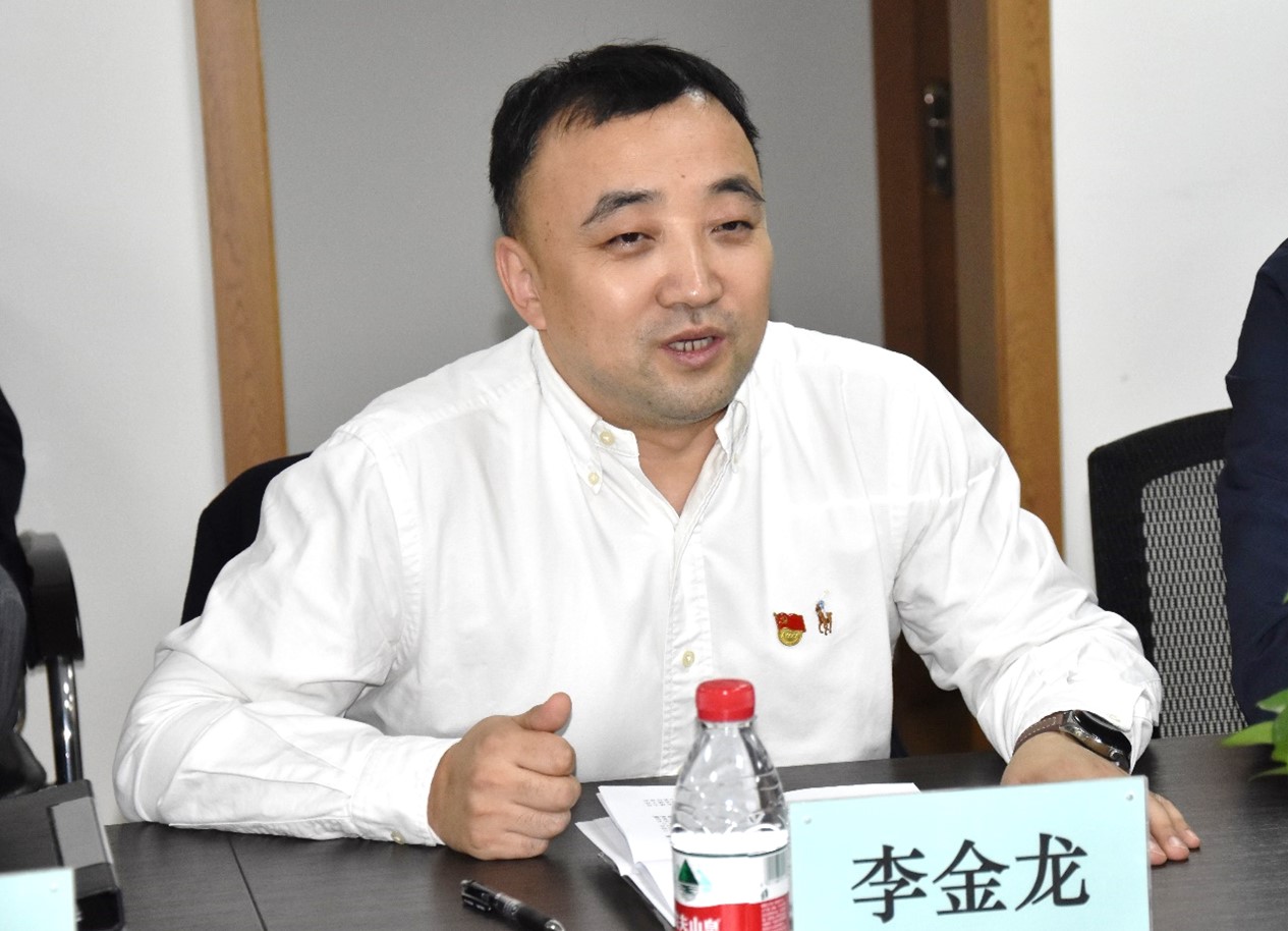 4-临床兽医学教工党支部书记李金龙介绍支部入选“全国党建工作样板支部”培育创建过程.jpg 4-临床兽医学教工党支部书记李金龙介绍支部入选“全国党建工作样板支部”培育创建过程.jpg