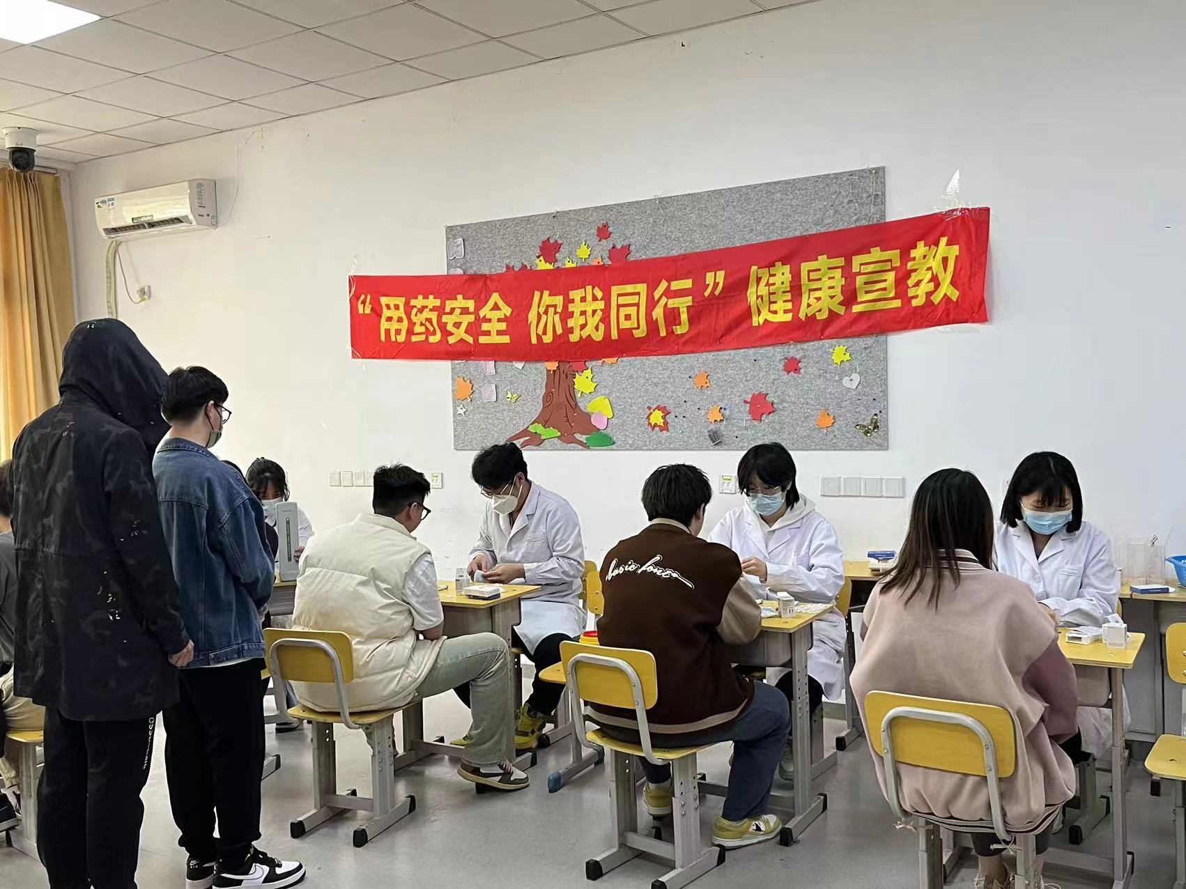 b34dd79f3d41d9abbbc8d340573e22c.jpg b34dd79f3d41d9abbbc8d340573e22c.jpg