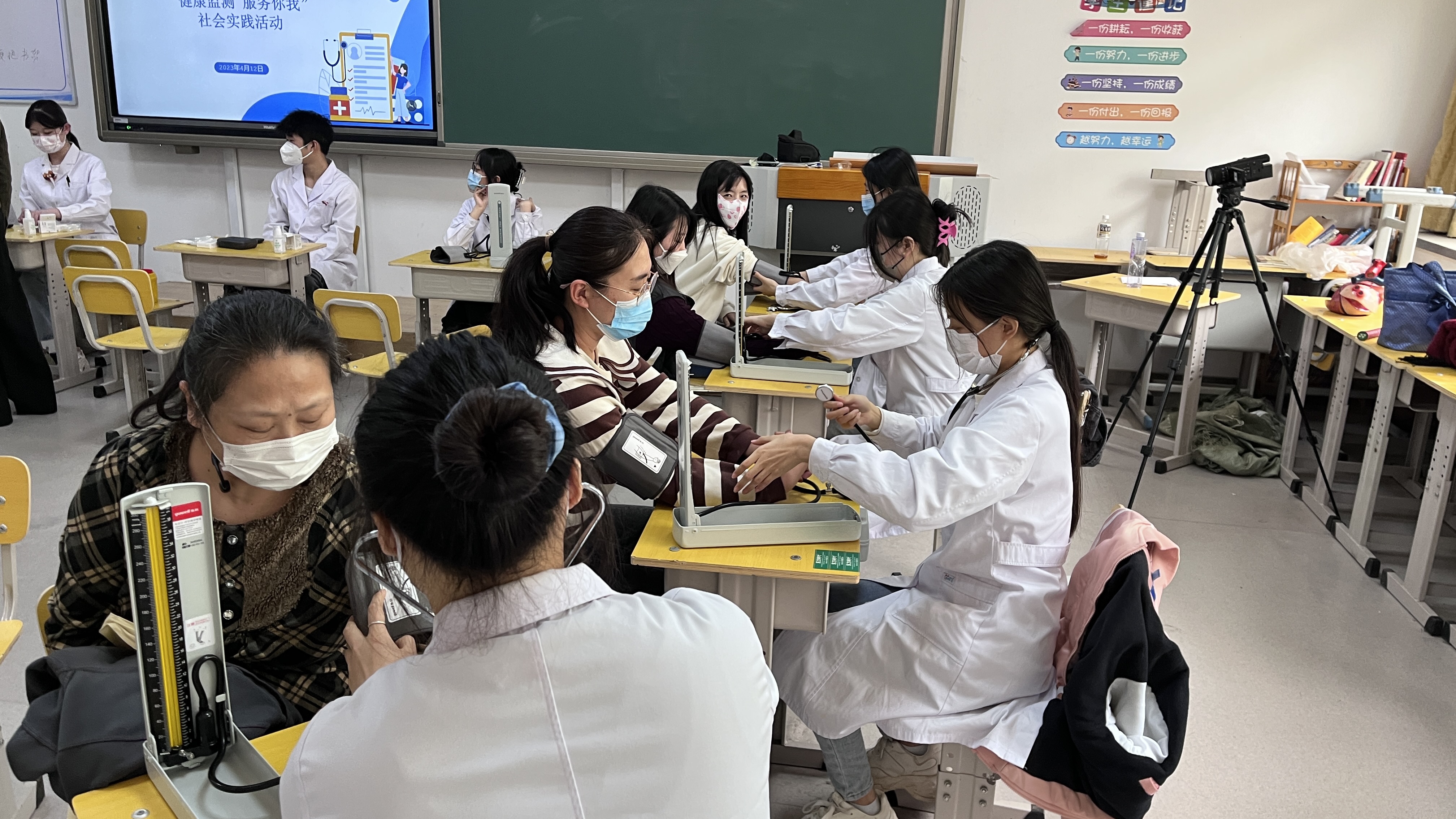 e06ce0ee70881ef50cfa87b88d9f2be.jpg e06ce0ee70881ef50cfa87b88d9f2be.jpg