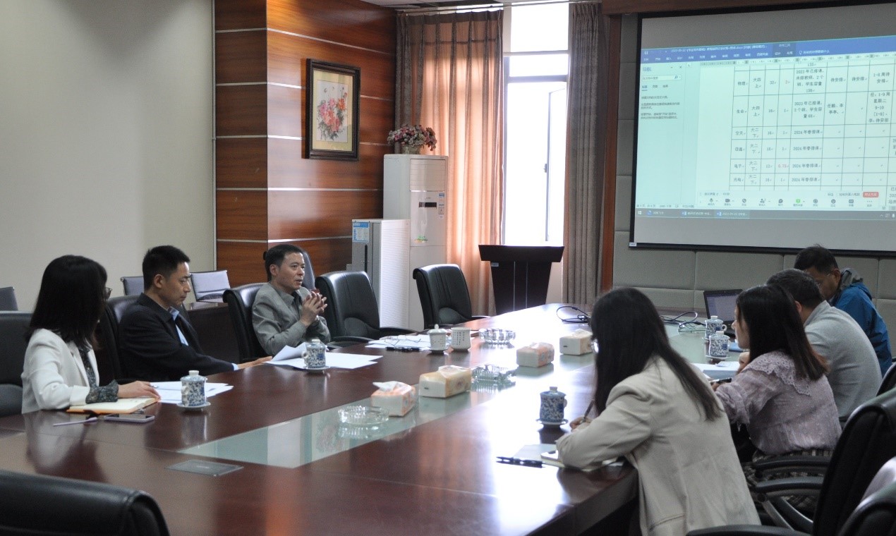 2.jpg 17a59213051e85a4f75a23db56599517_5c14b.j