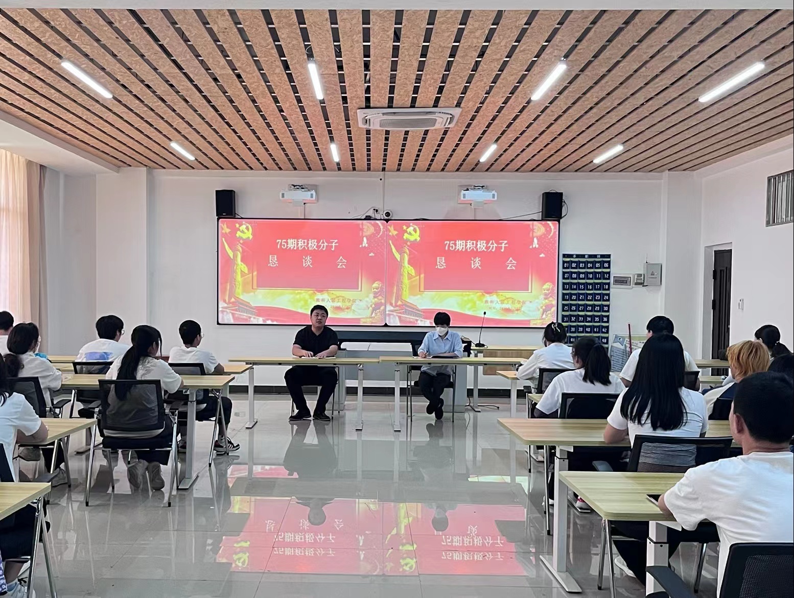 04bf62184276a7f3dfe2758f8dc644a.jpg 04bf62184276a7f3dfe2758f8dc644a.jpg