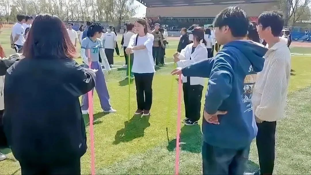 2.jpg 2.jpg