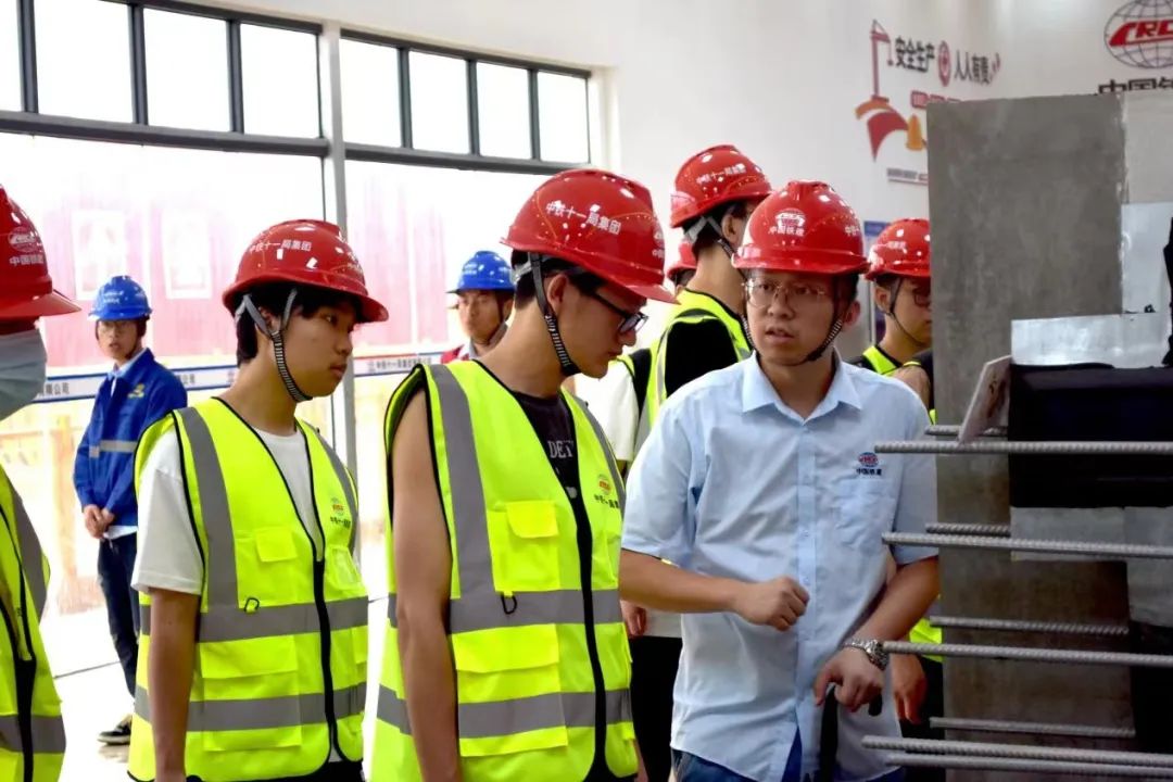 d4e99883f7516cb333ea0cf54b41fe5.jpg d4e99883f7516cb333ea0cf54b41fe5.jpg