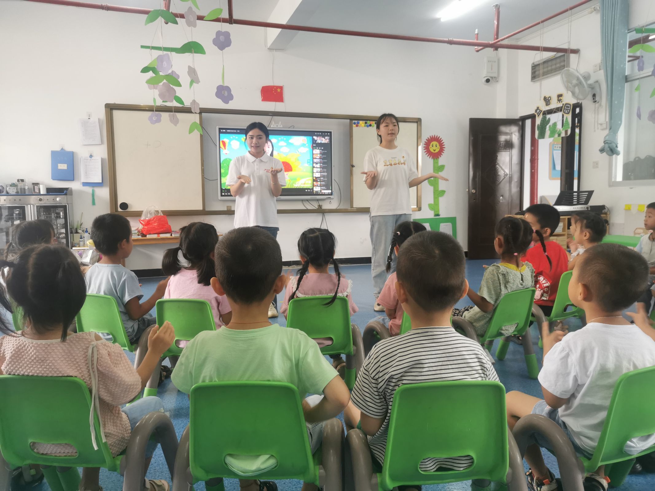 9赴西林幼儿园健康宣教活动.jpeg 9赴西林幼儿园健康宣教活动.jpeg