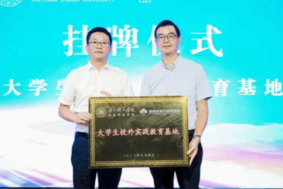 E96815136F2BBEBBB05B473585C_2FD9B5DB_11AF4.png E96815136F2BBEBBB05B473585C_2FD9B5DB_11AF4.png