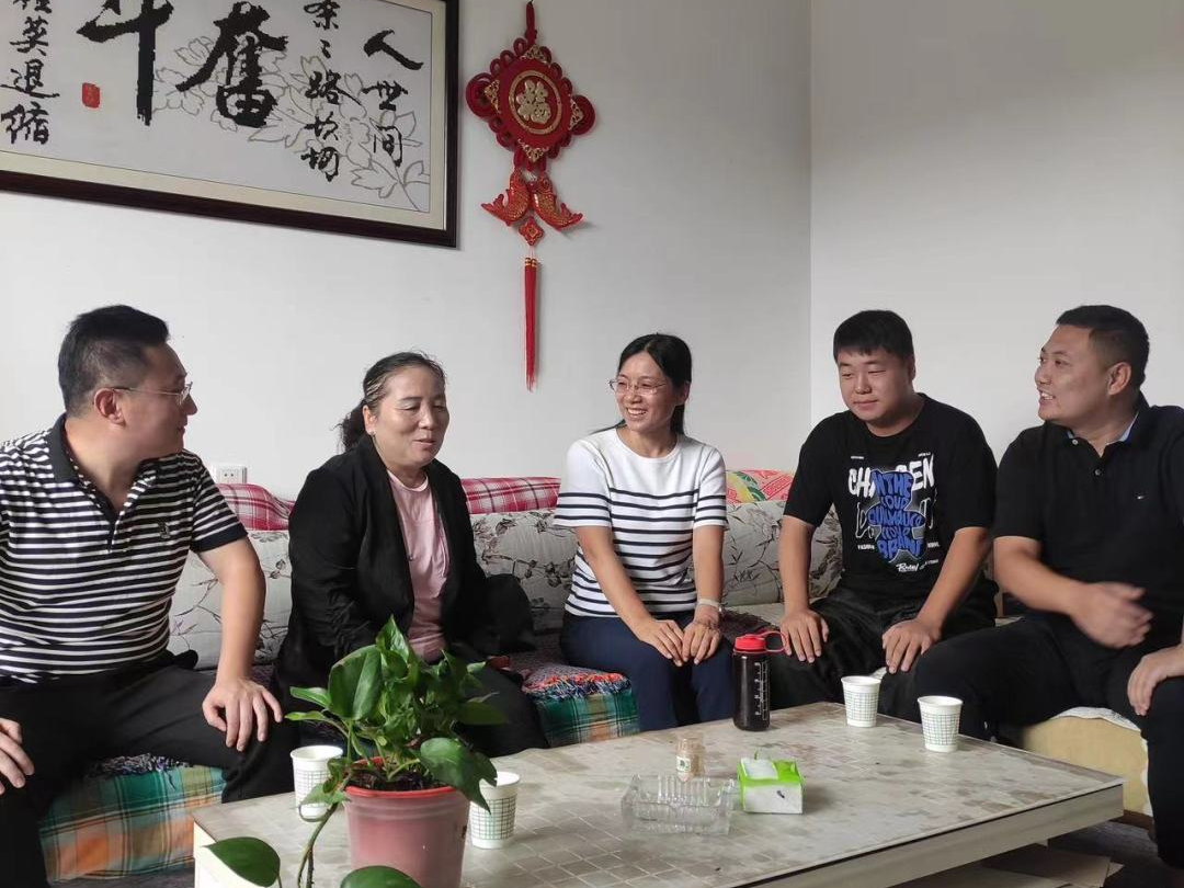 图片2.png 图片2.png