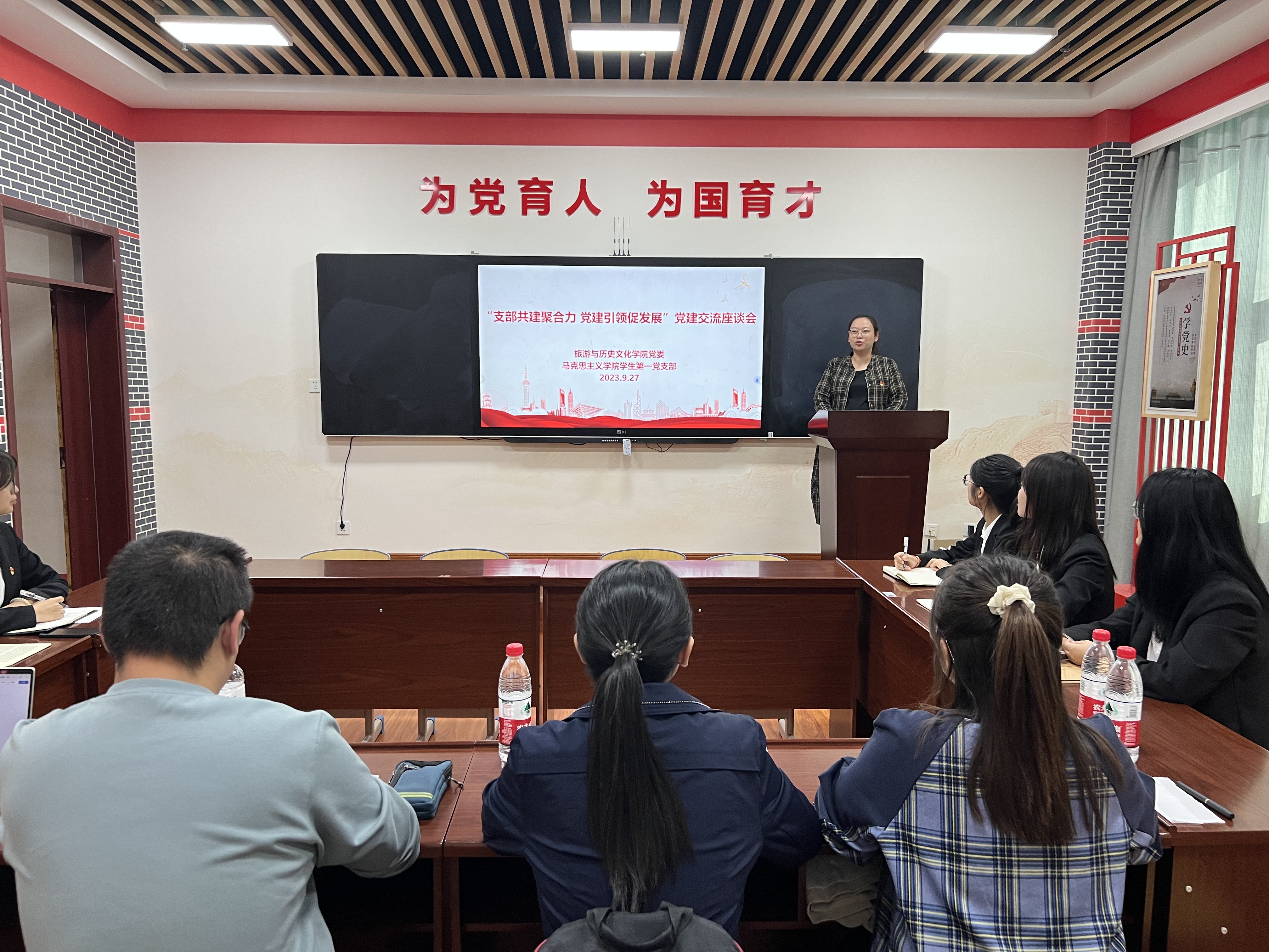 040d8cf42c74be171d7f2d5433deb96.jpg 040d8cf42c74be171d7f2d5433deb96.jpg