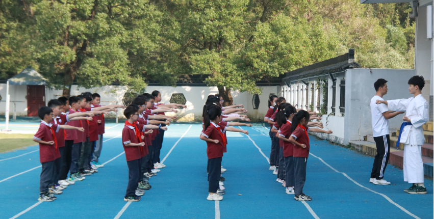 微信图片_20231106154155.png 微信图片_20231106154155.png