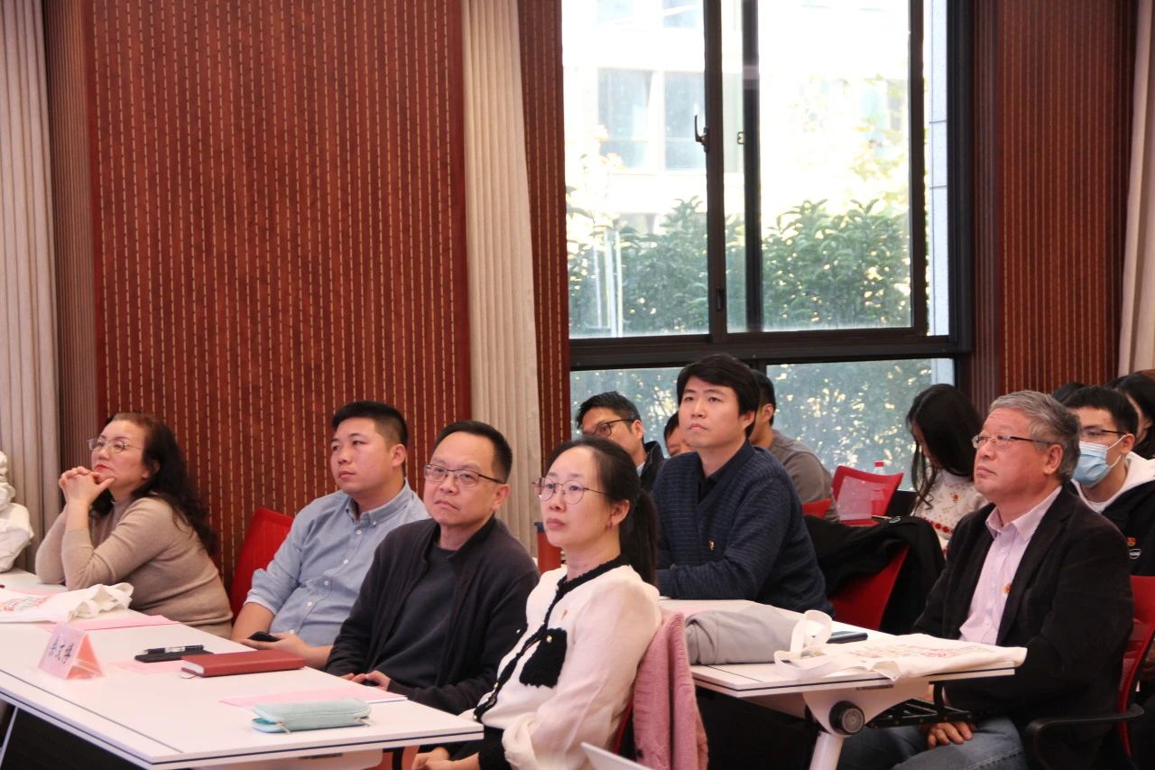 与会教师关注调研结果.jpg