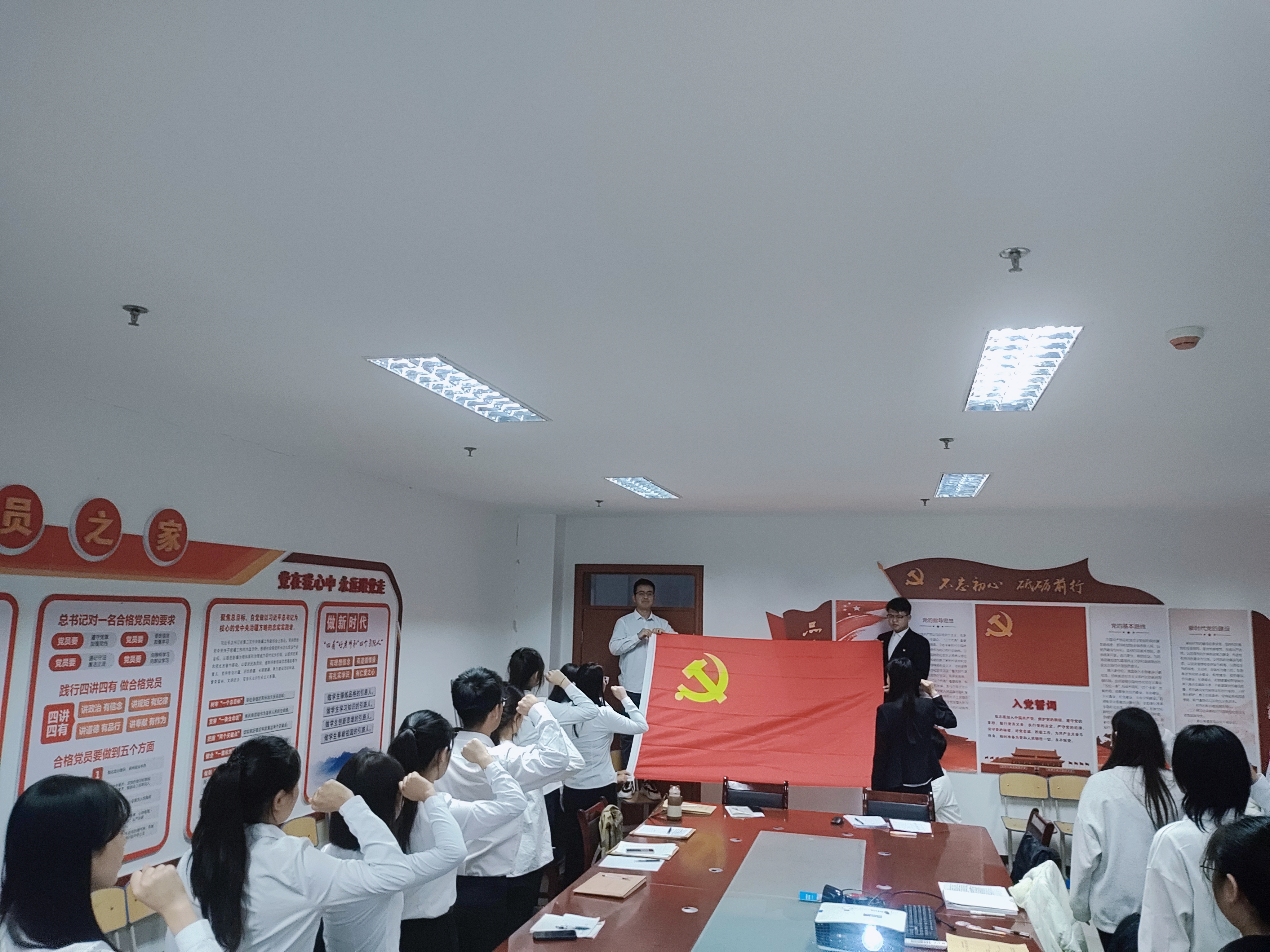 f288e0aedec2783f0b7b70f66f8b826.jpg f288e0aedec2783f0b7b70f66f8b826.jpg