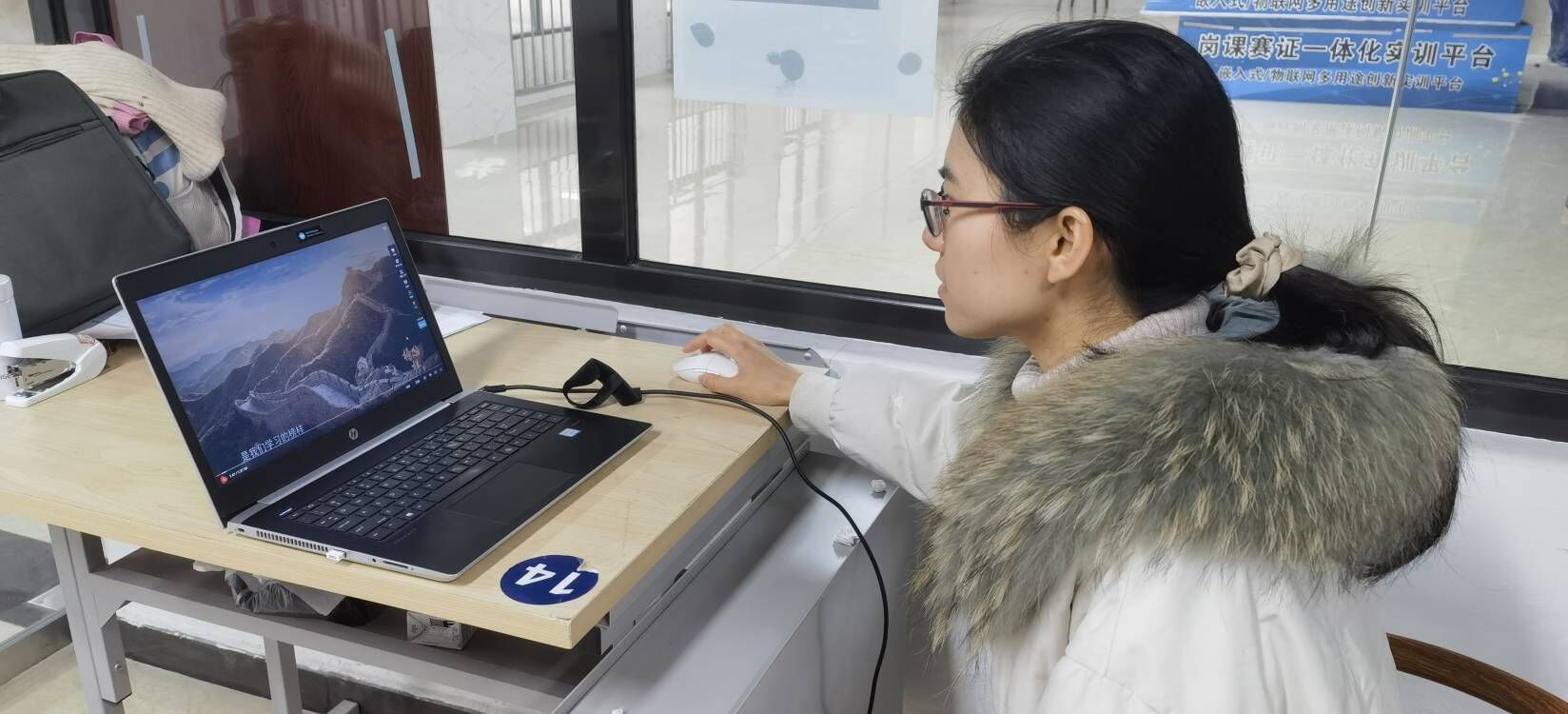 12月22日，支部教师观看《榜样8》情况--水利工程与水环境教研室党支部