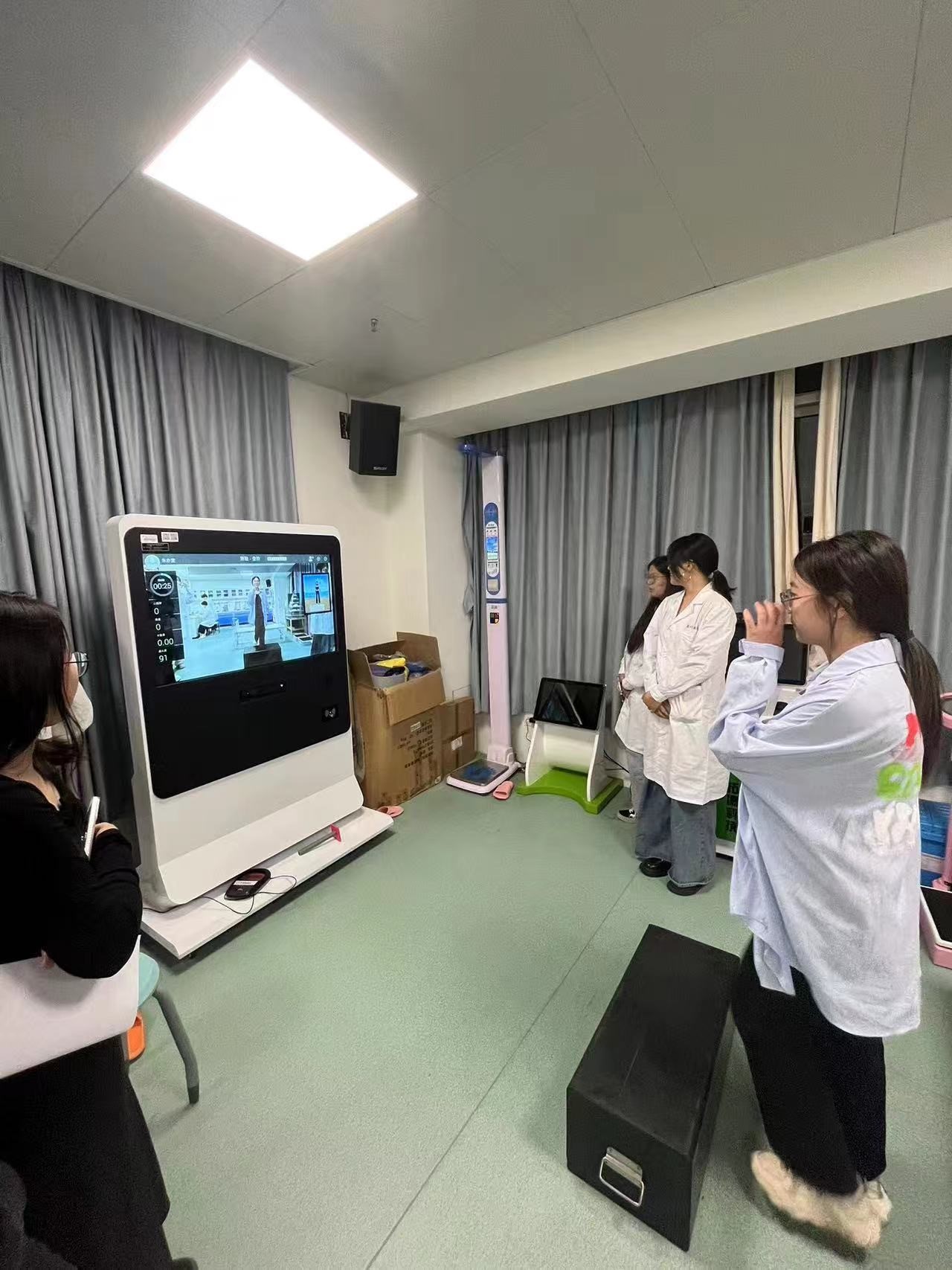 学生体验体感体适能测试评估.jpg 学生体验体感体适能测试评估.jpg