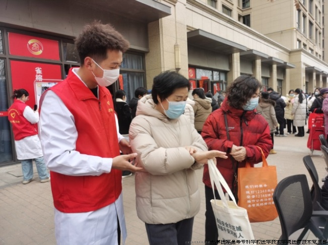 图片2.png 图片2.png