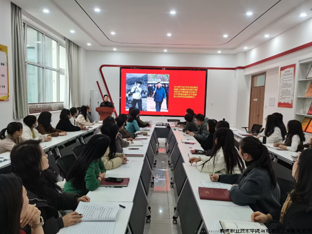 习近平人民情怀.png 习近平人民情怀.png