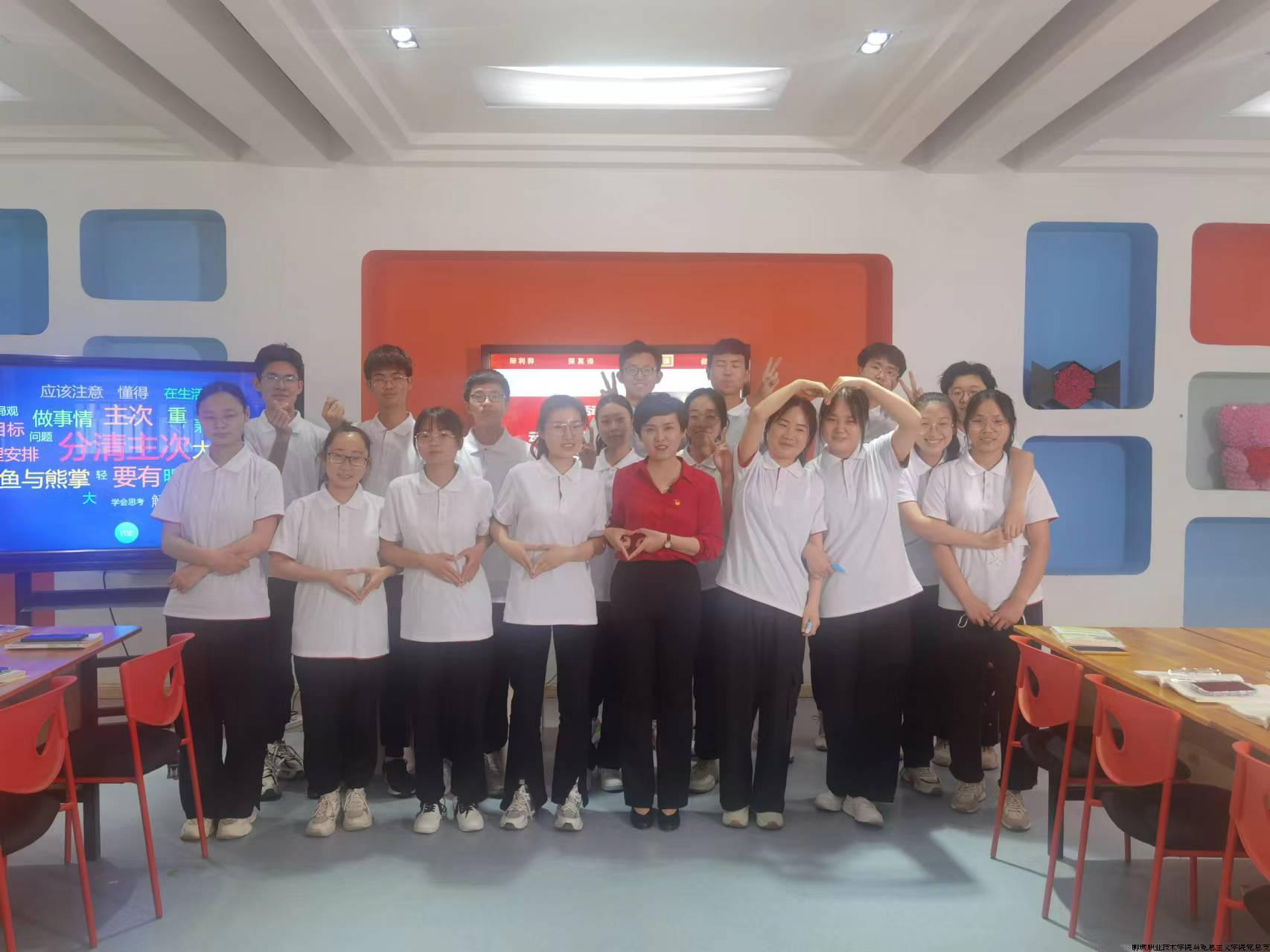 王书丽2.jpg