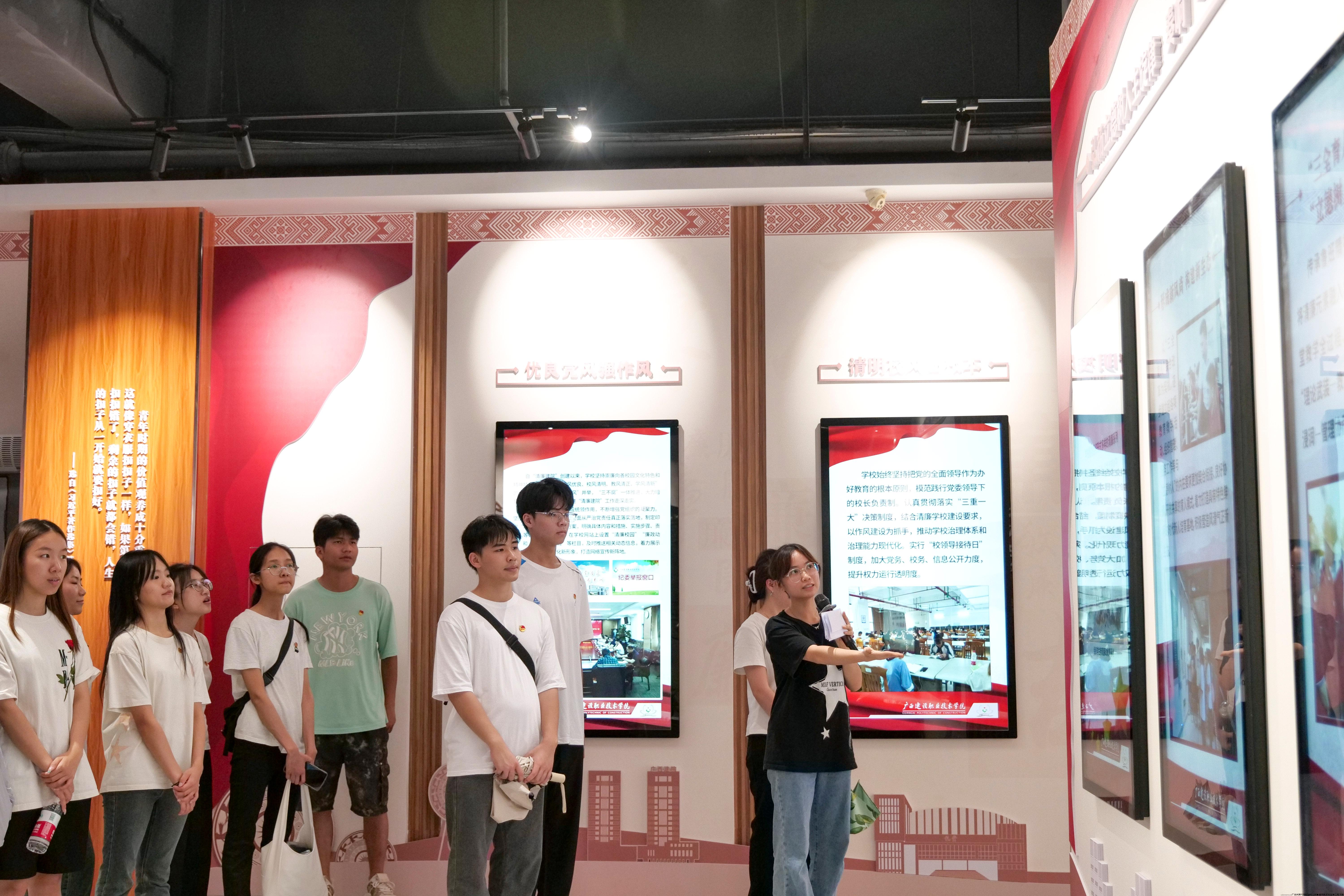 P1082907-167.jpg