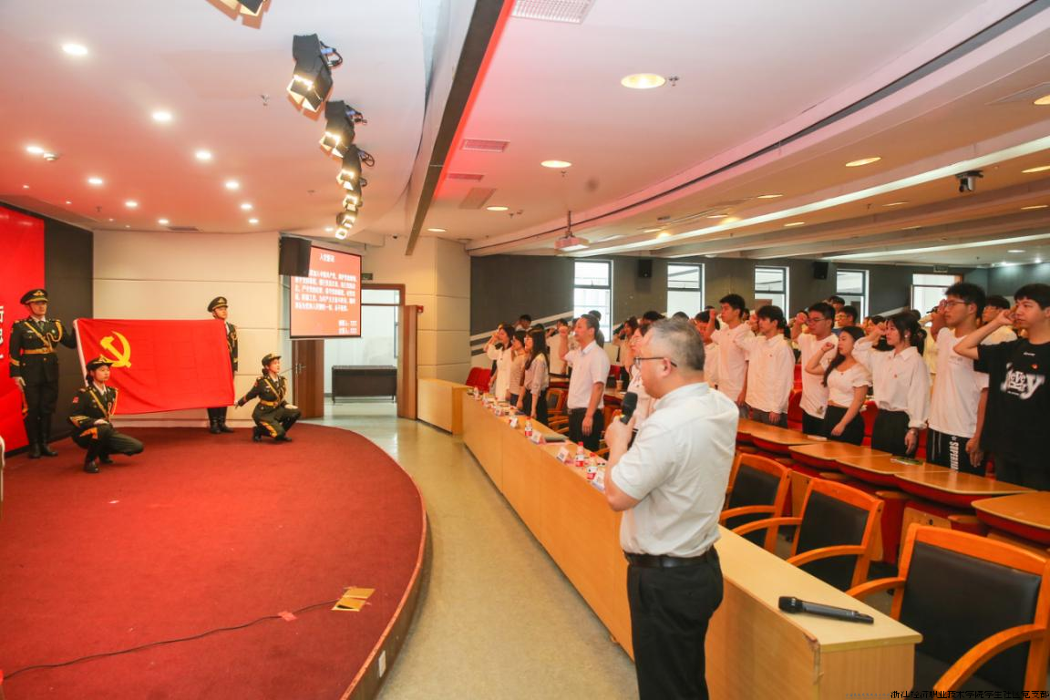 C6FD12EABC2D1F806BB09E91C41_D76FE155_E7DED.png C6FD12EABC2D1F806BB09E91C41_D76FE155_E7DED.png