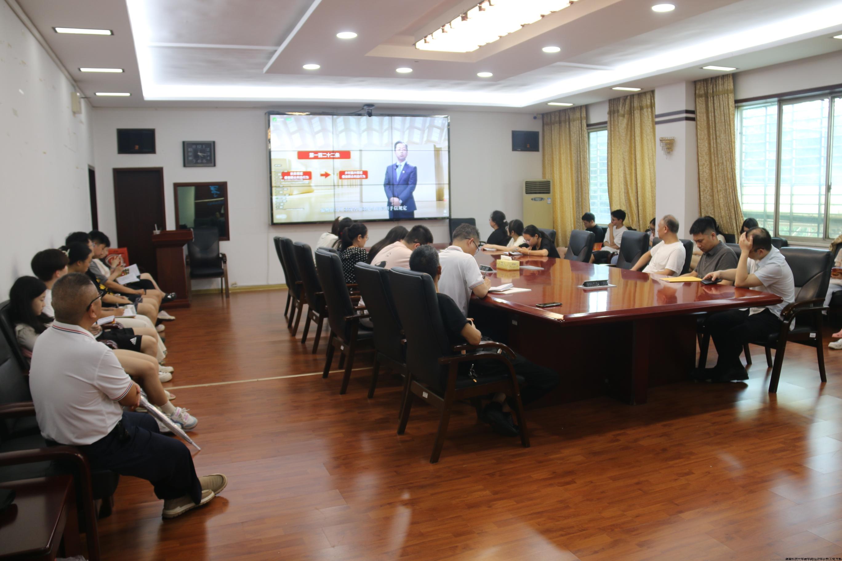 网上照片2.jpg