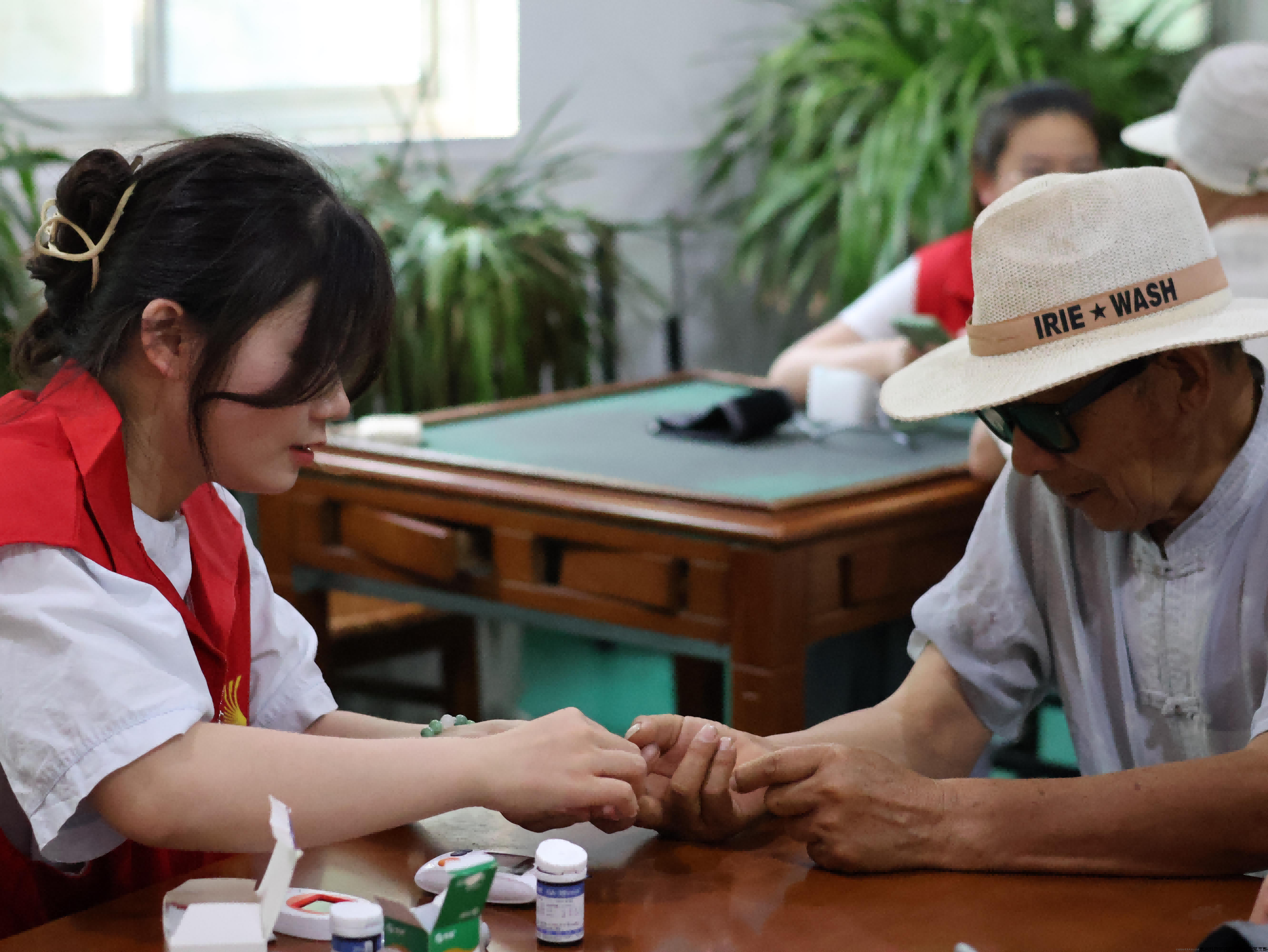 图片 2.png 图片 2.png